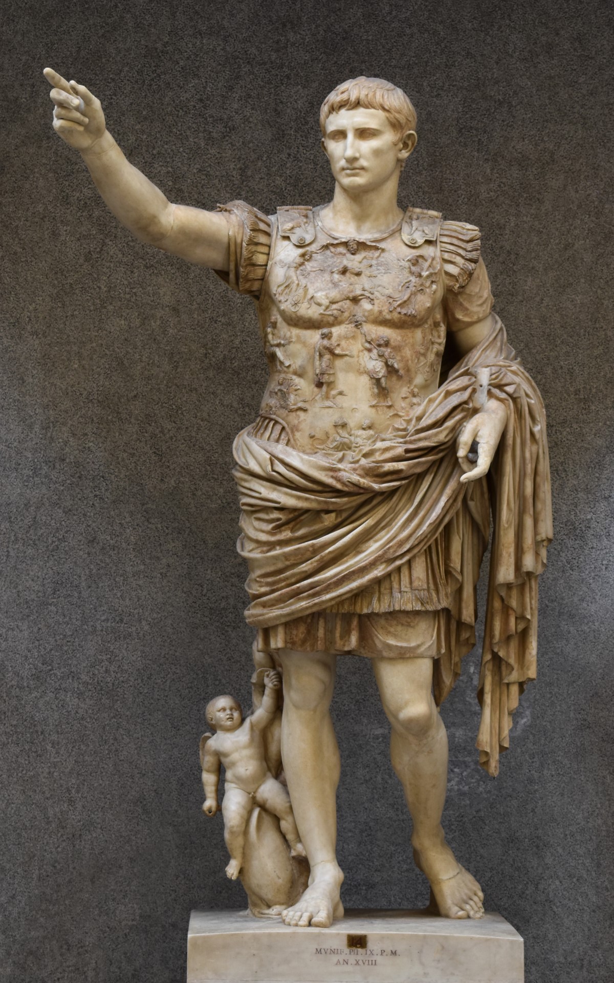 De eerste keizer van Rome was...