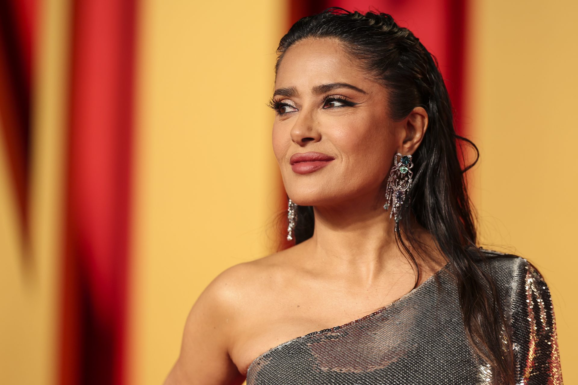 Salma Hayek cumple 58 años: su evolución en fotos