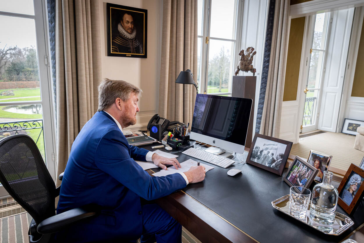 Willem-Alexander is de 899e opvolger voor de Britse troon