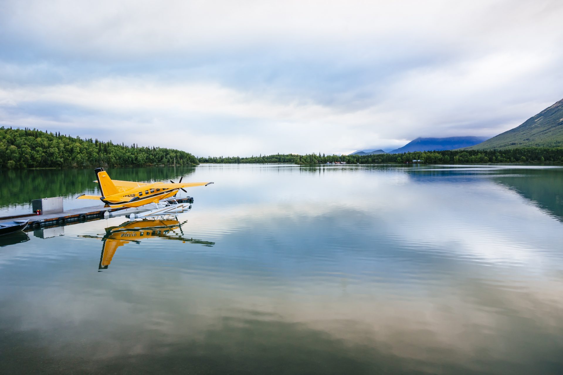 Lakes like to lay low 