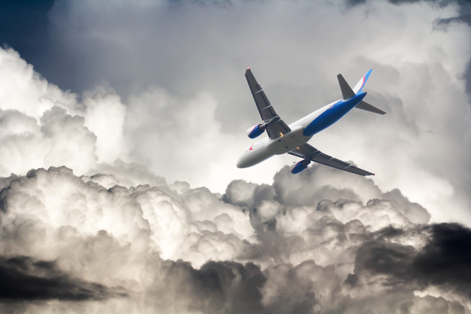 Les turbulences en avion risquent d'être plus fréquentes à l'avenir : découvrez pourquoi