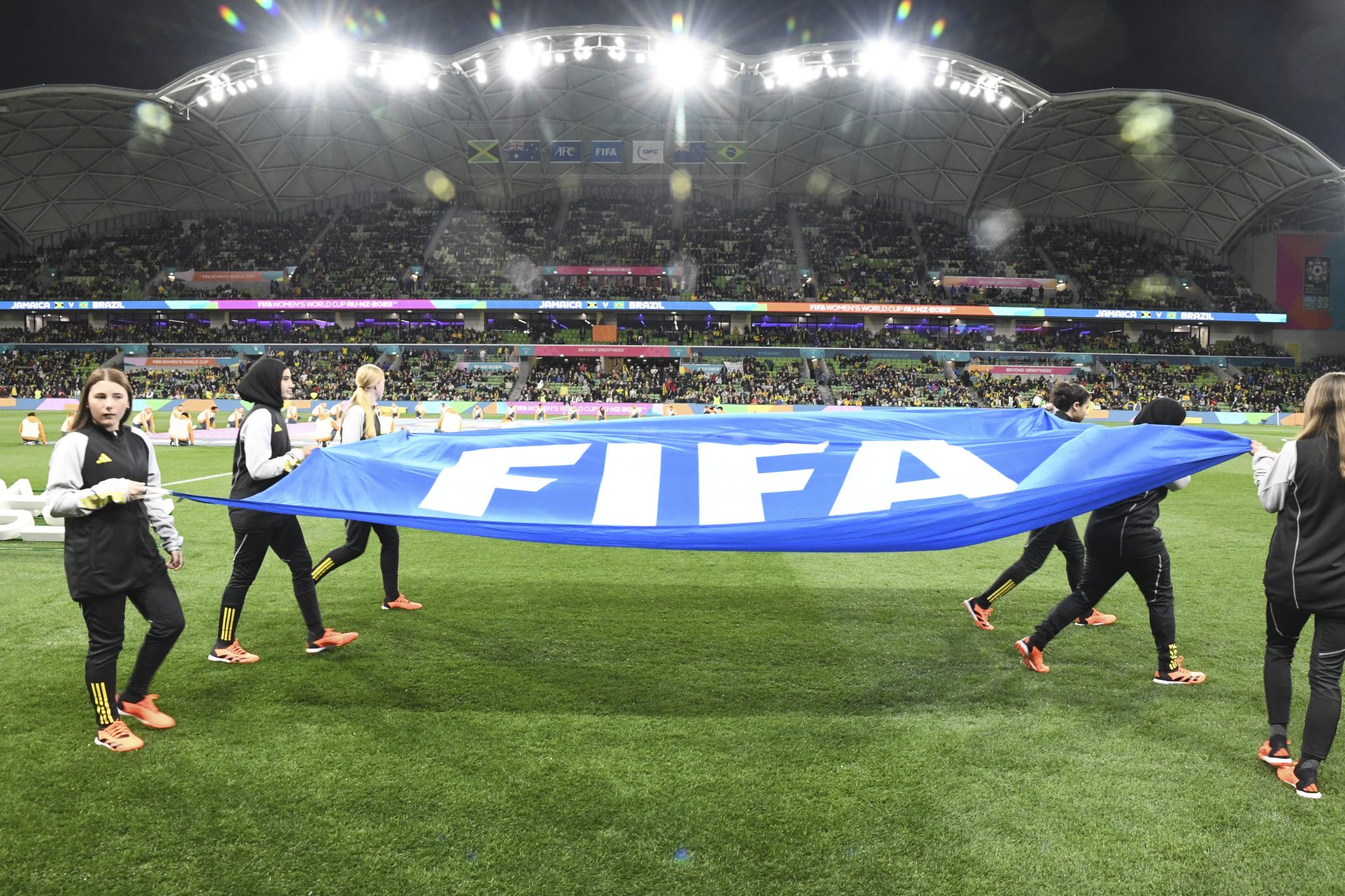 El dinero donado por la FIFA no es suficiente