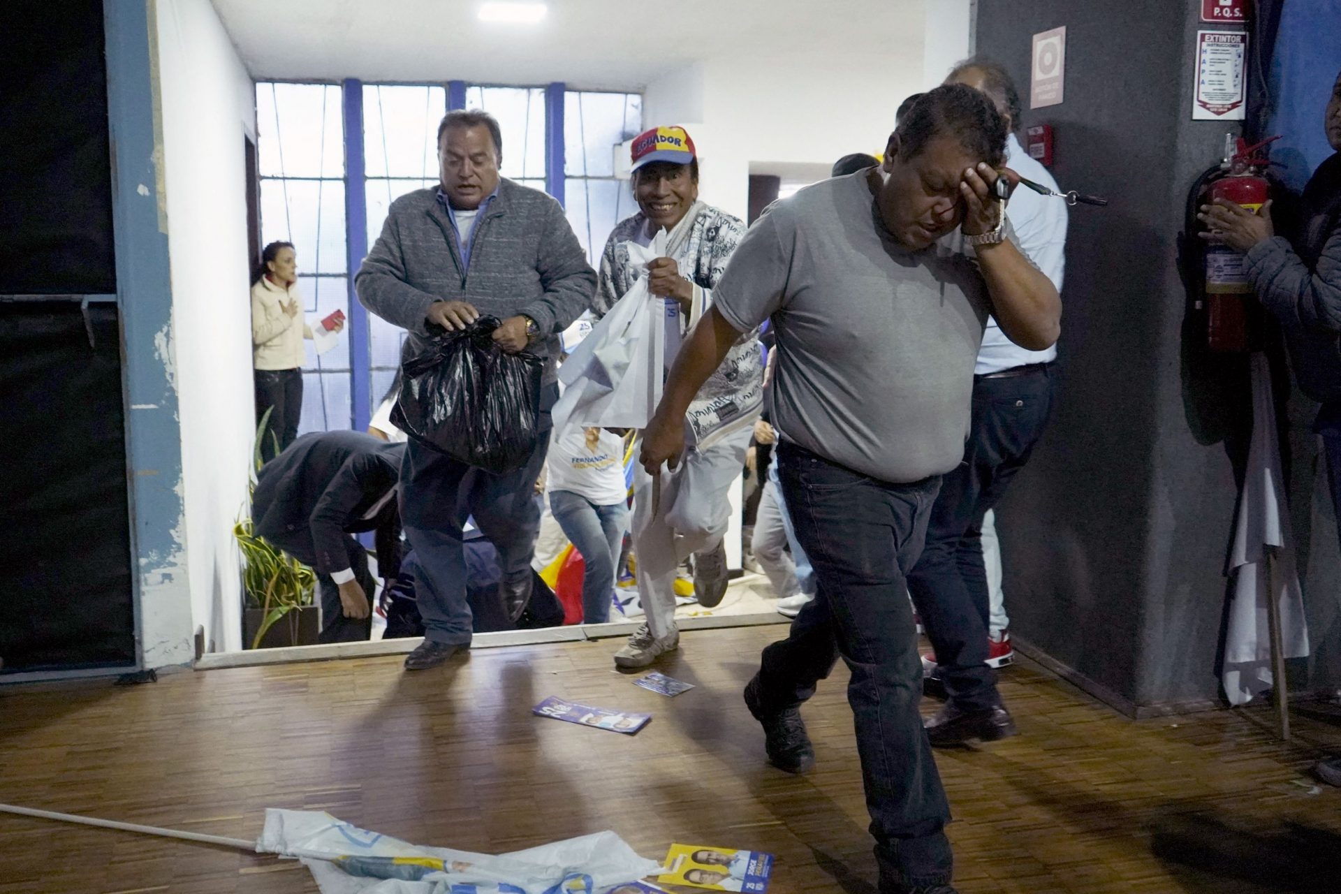 Uno de los detenidos ha fallecido