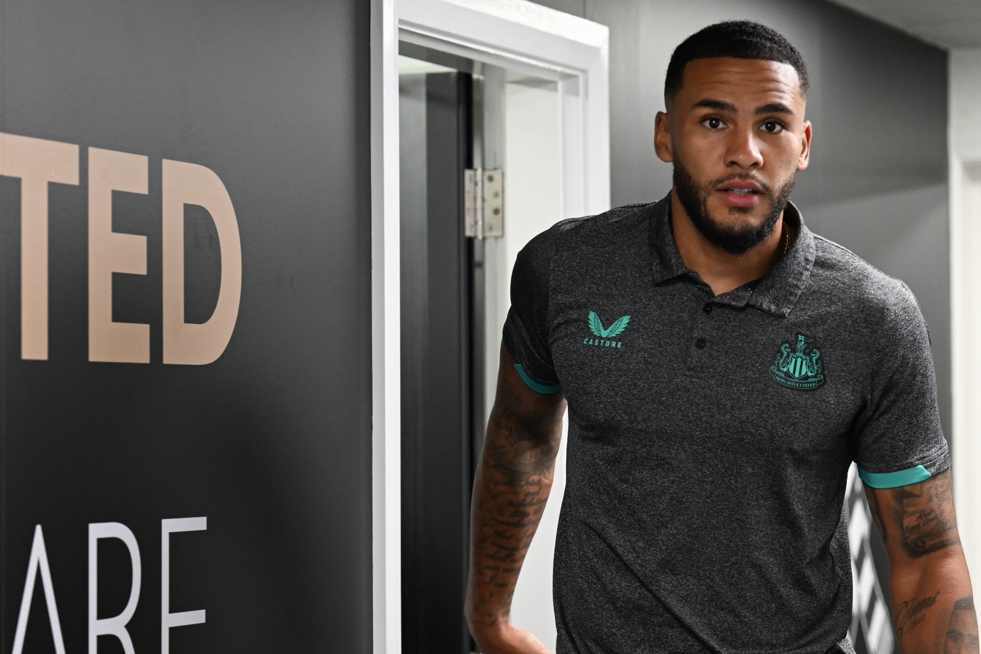 Newcastle captain Jamaal Lascelles attacked in violent street brawl