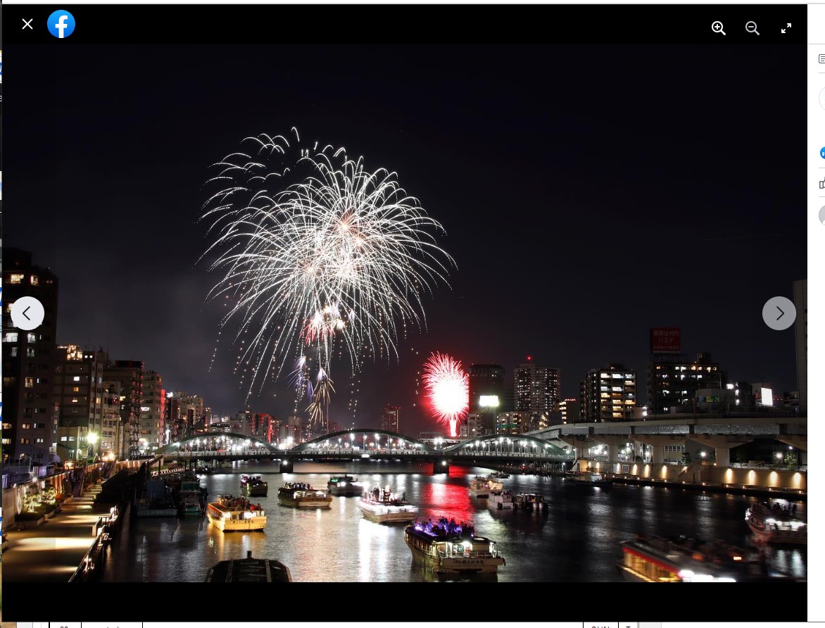 隅田川花火大会（東京都台東区・墨田区）　