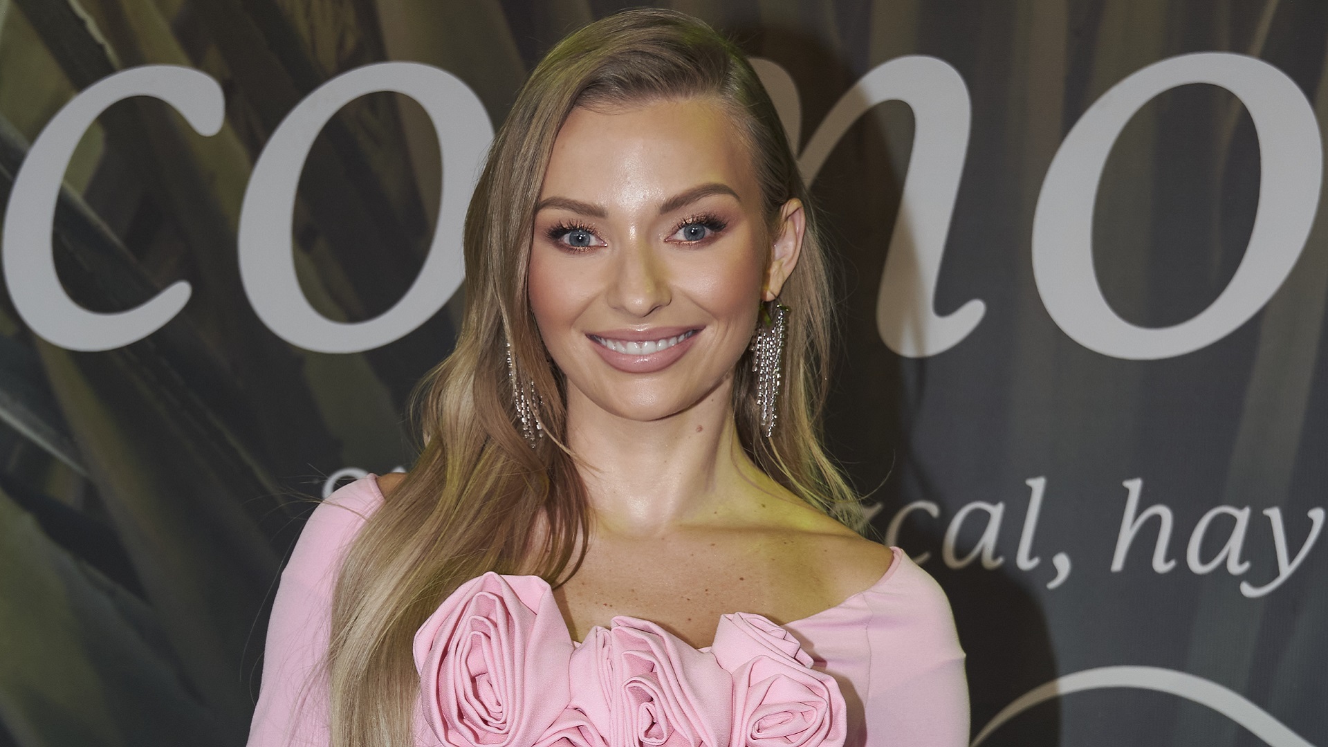 Confirman a Irina Baeva como la nueva Aventurera