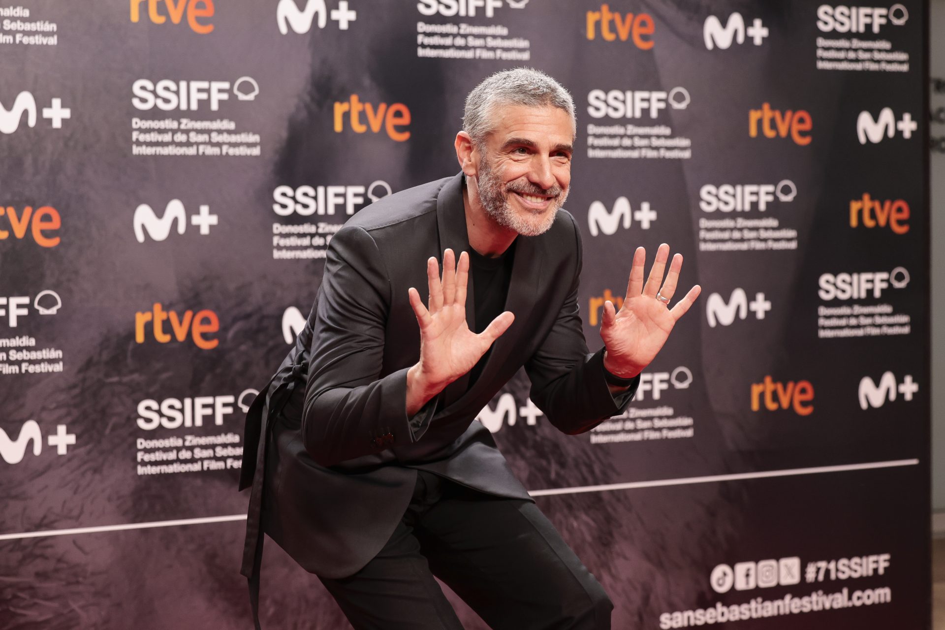 Leonardo Sbaraglia en la alfombra roja