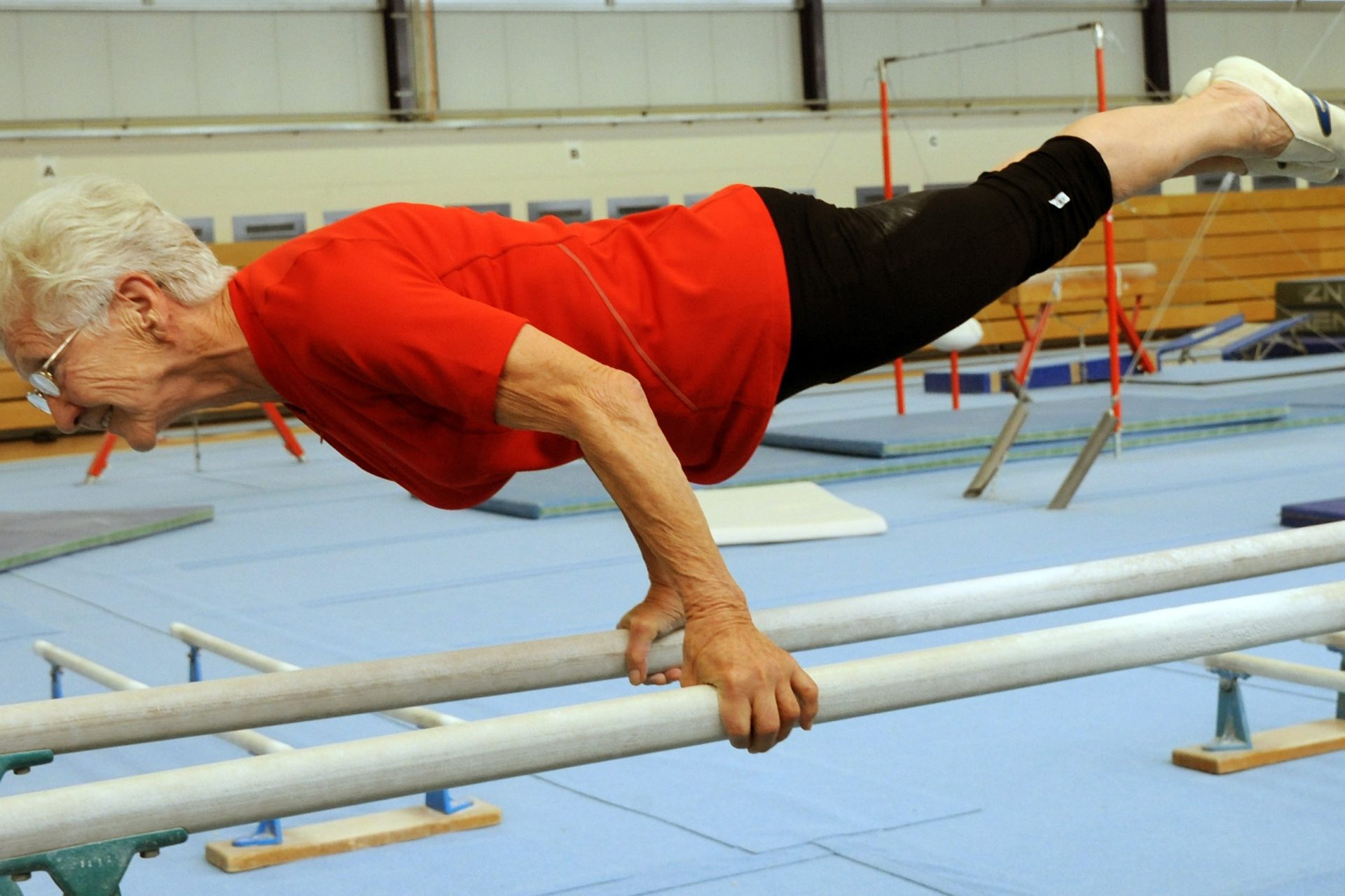 The world's oldest active gymnast