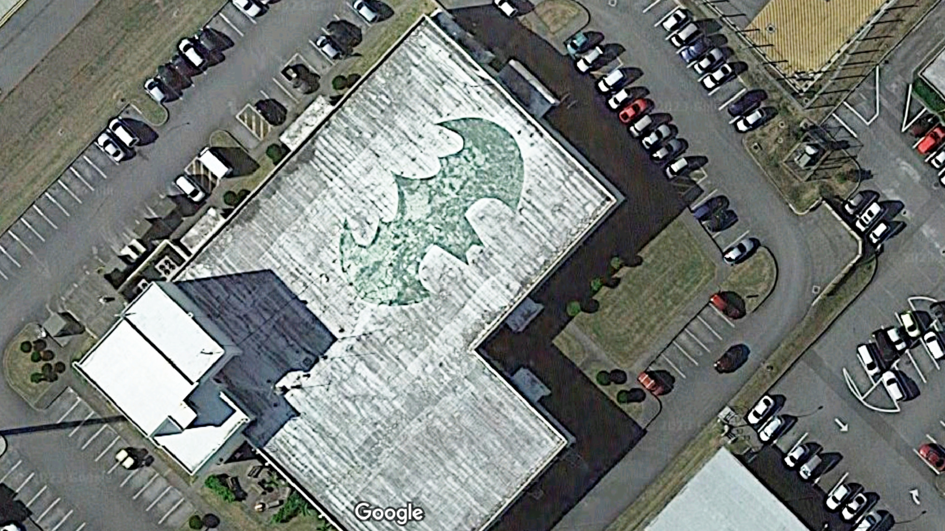 Mysterious and incredible images found by Google Earth