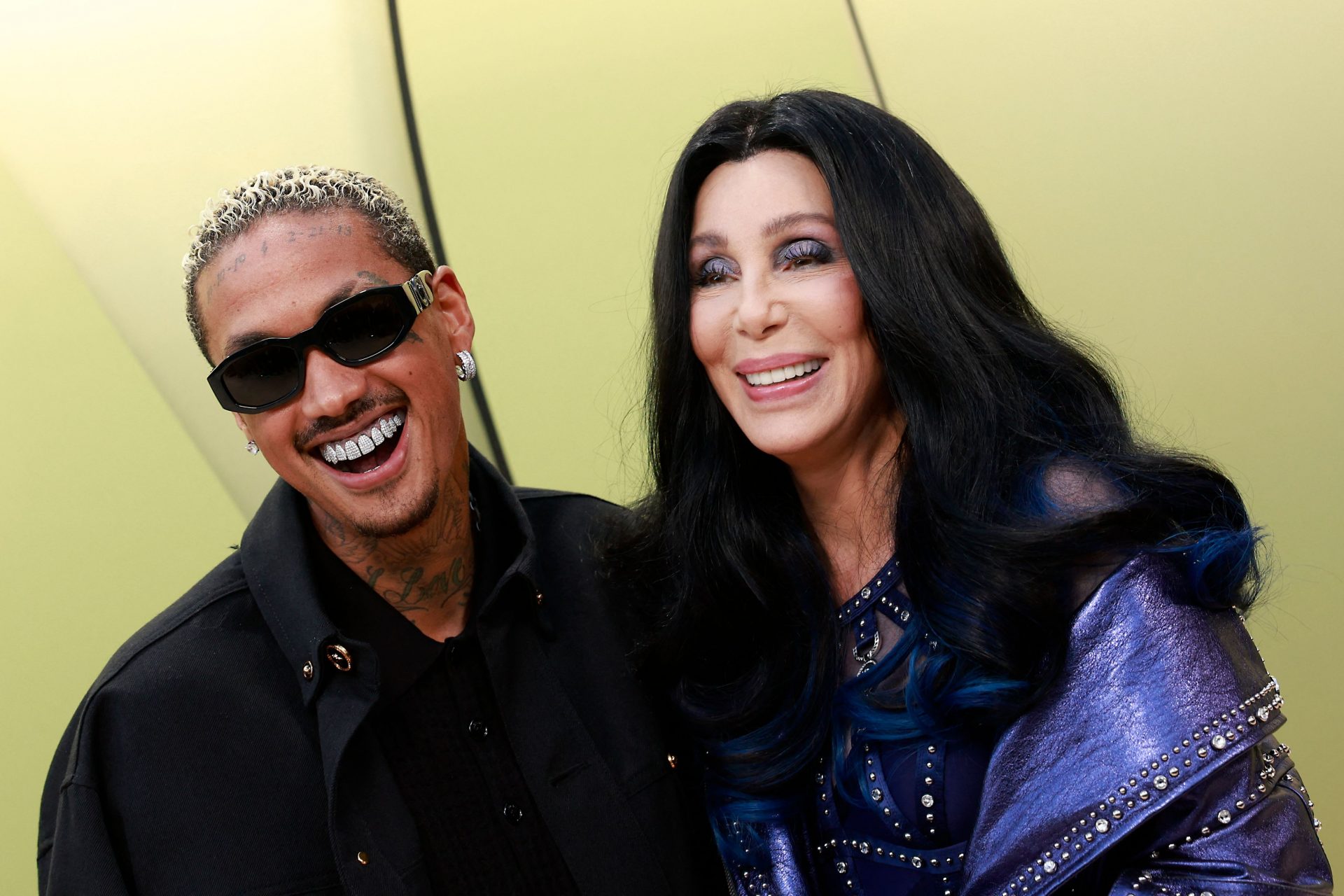 Cher (77) und Alexander Edwards (37): Das Paar trennt 40 Jahre!