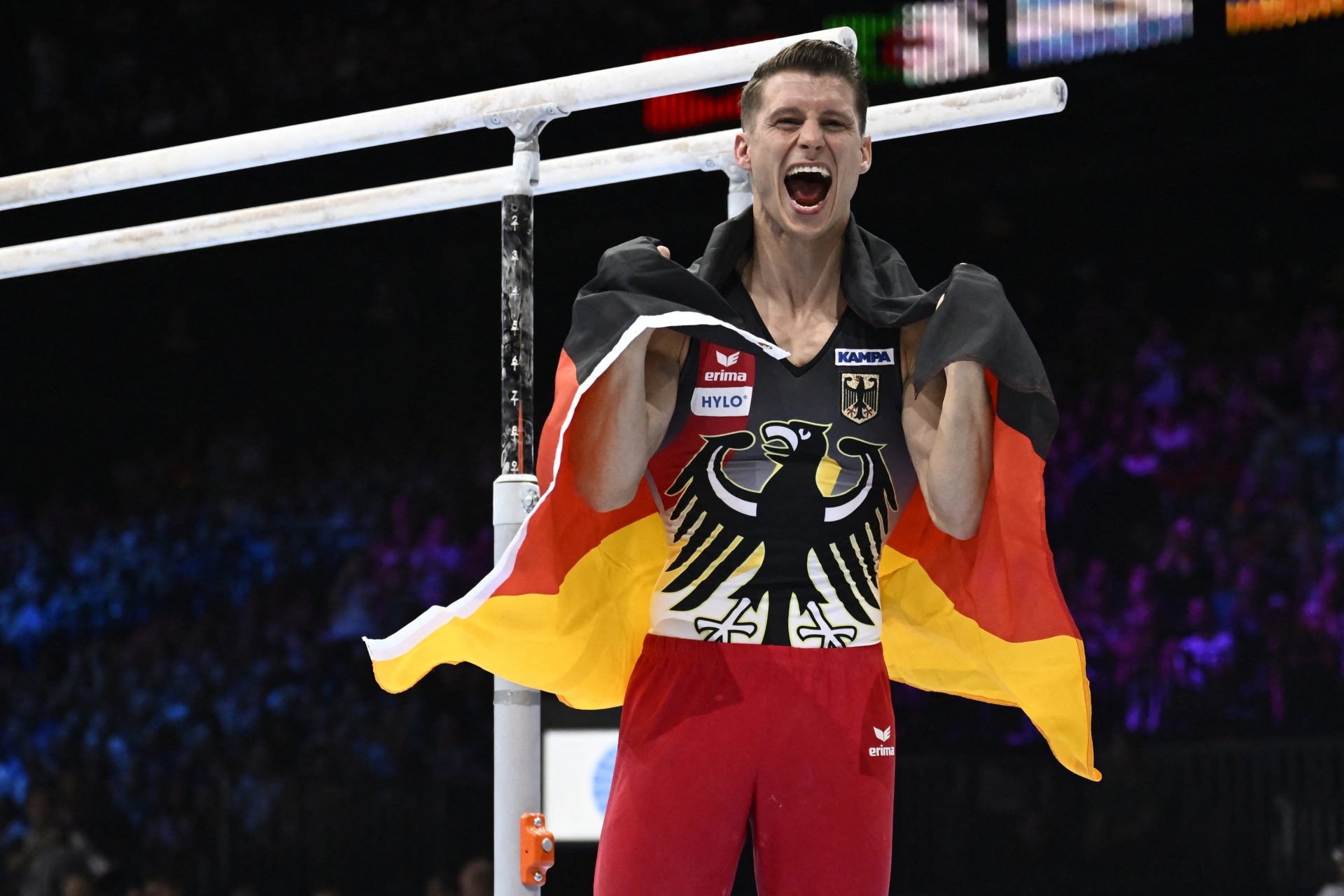 Lukas Dauser holt Gold bei der Weltmeisterschaft der Turner in Antwerpen