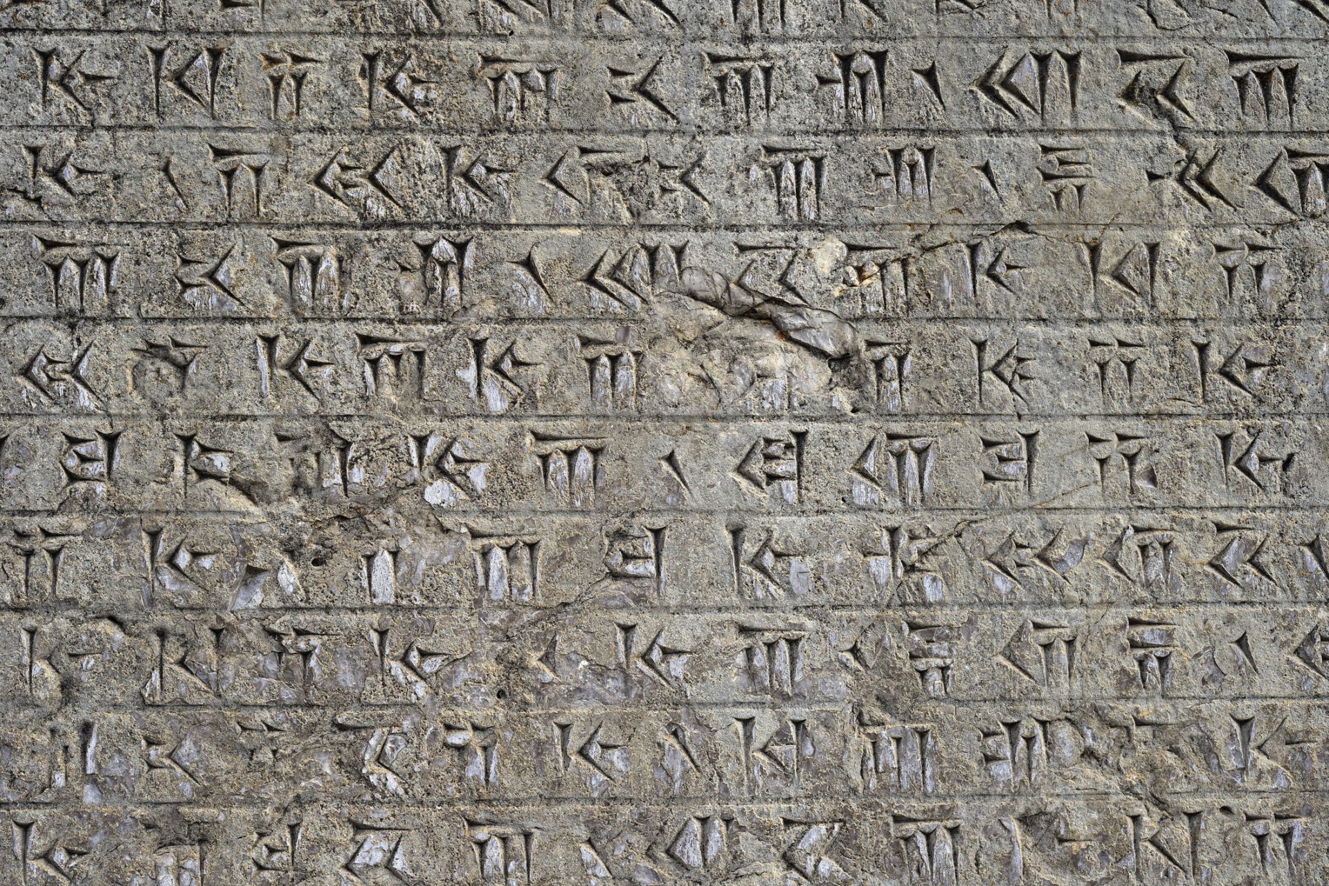 Des archéologues viennent de découvrir une toute nouvelle langue ancienne !