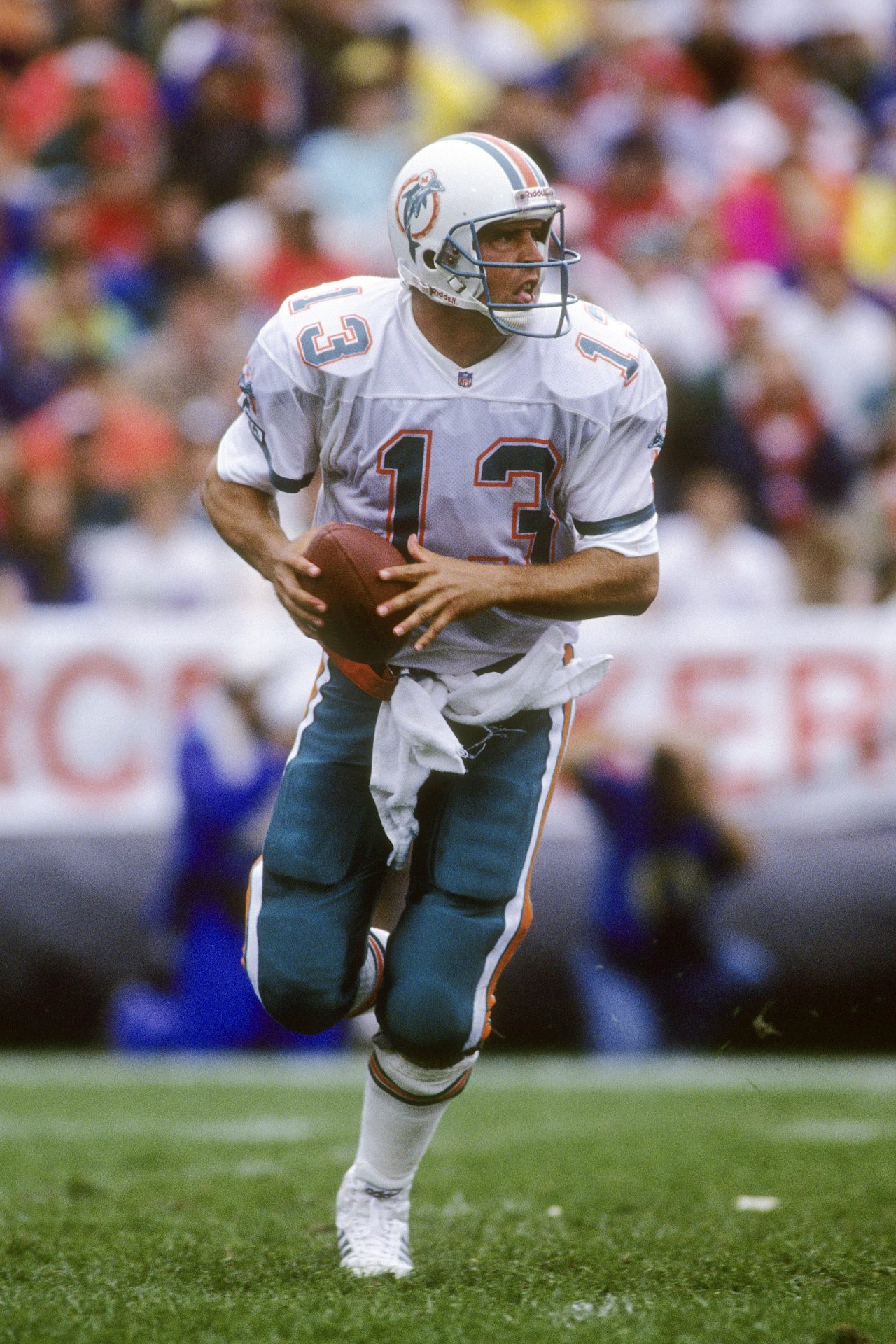 22: Dan Marino