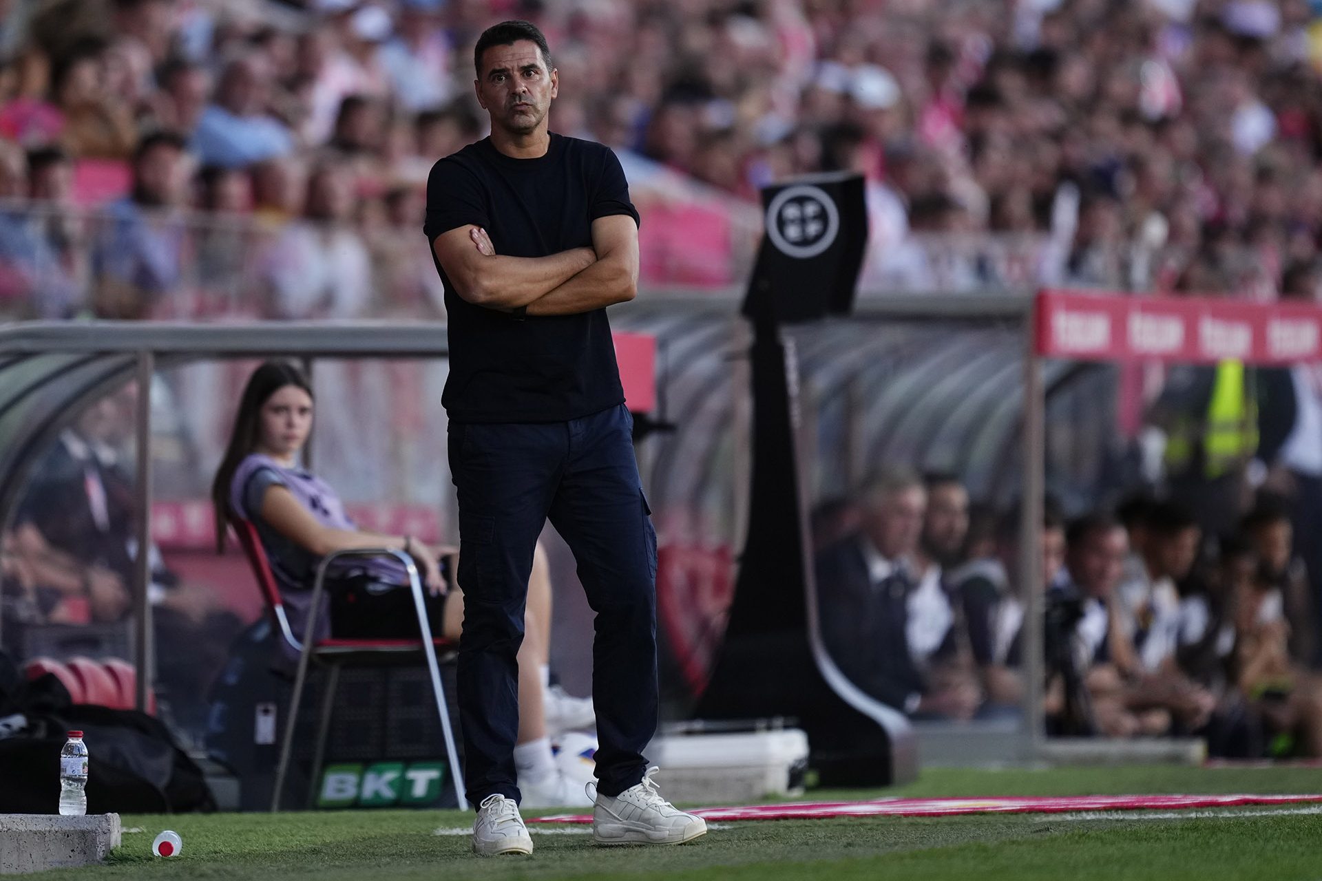 Michel, entrenador del Girona, preocupado