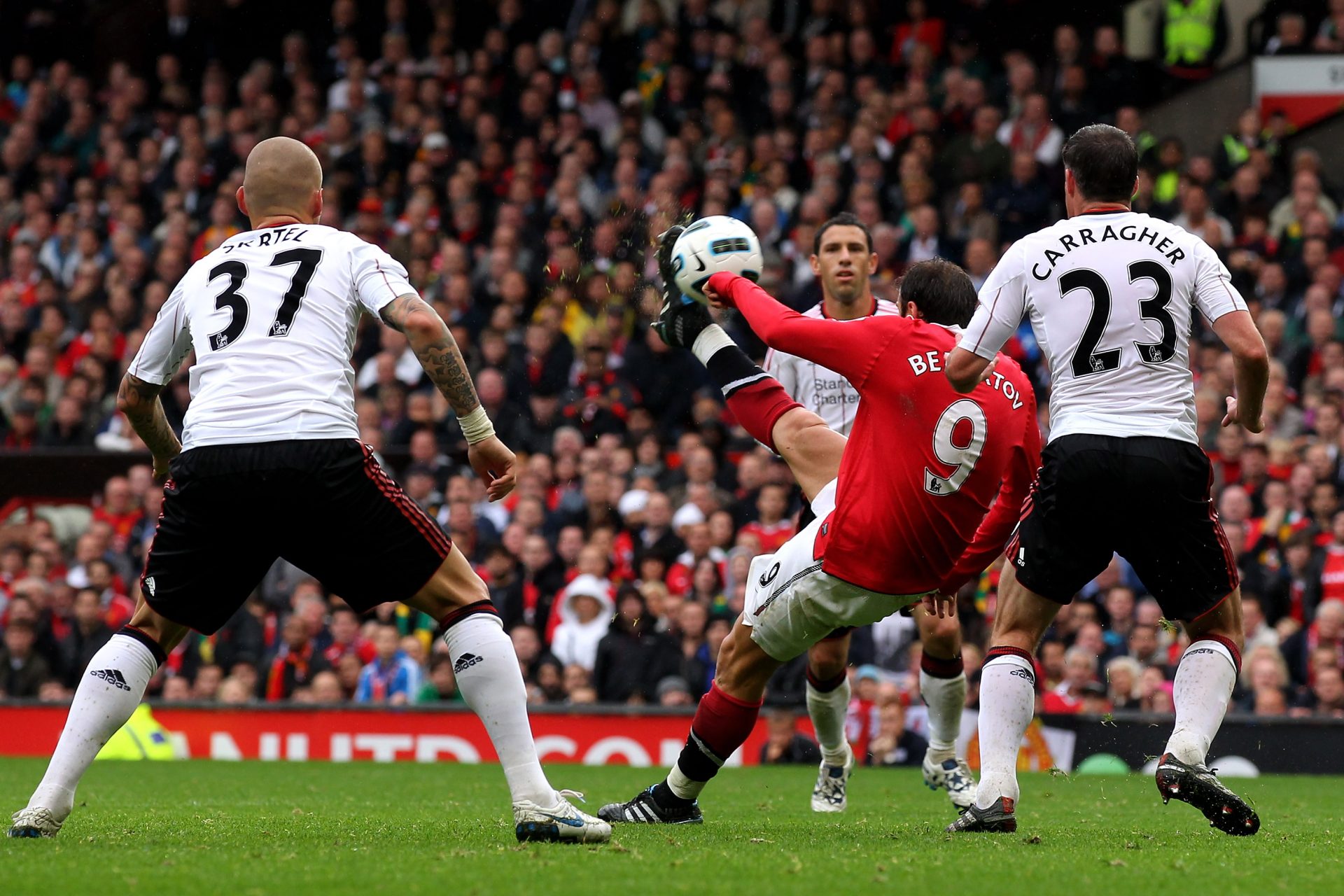 Dimitar Berbatov vs Liverpool 2010