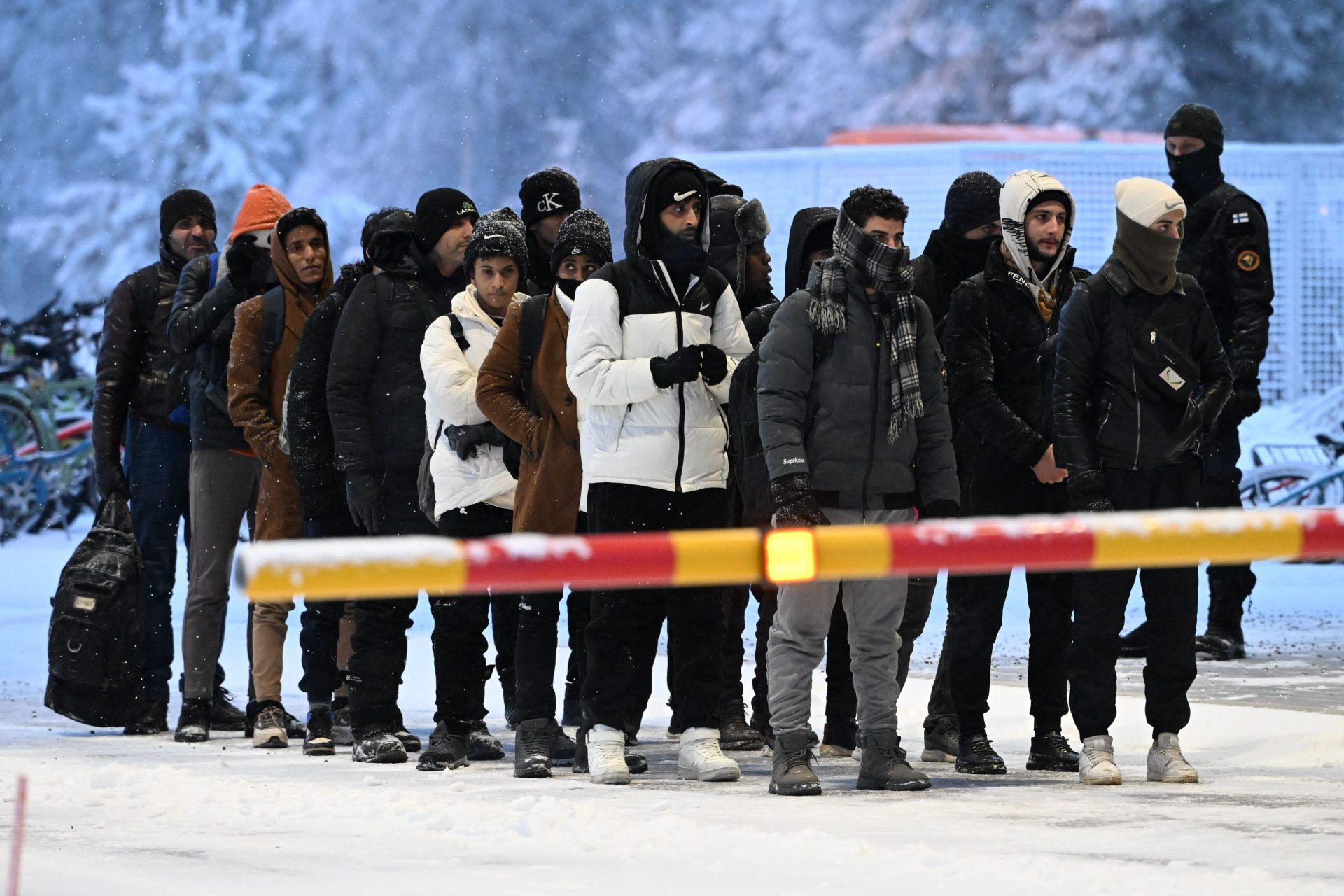 Cientos de demandantes de asilo en Finlandia