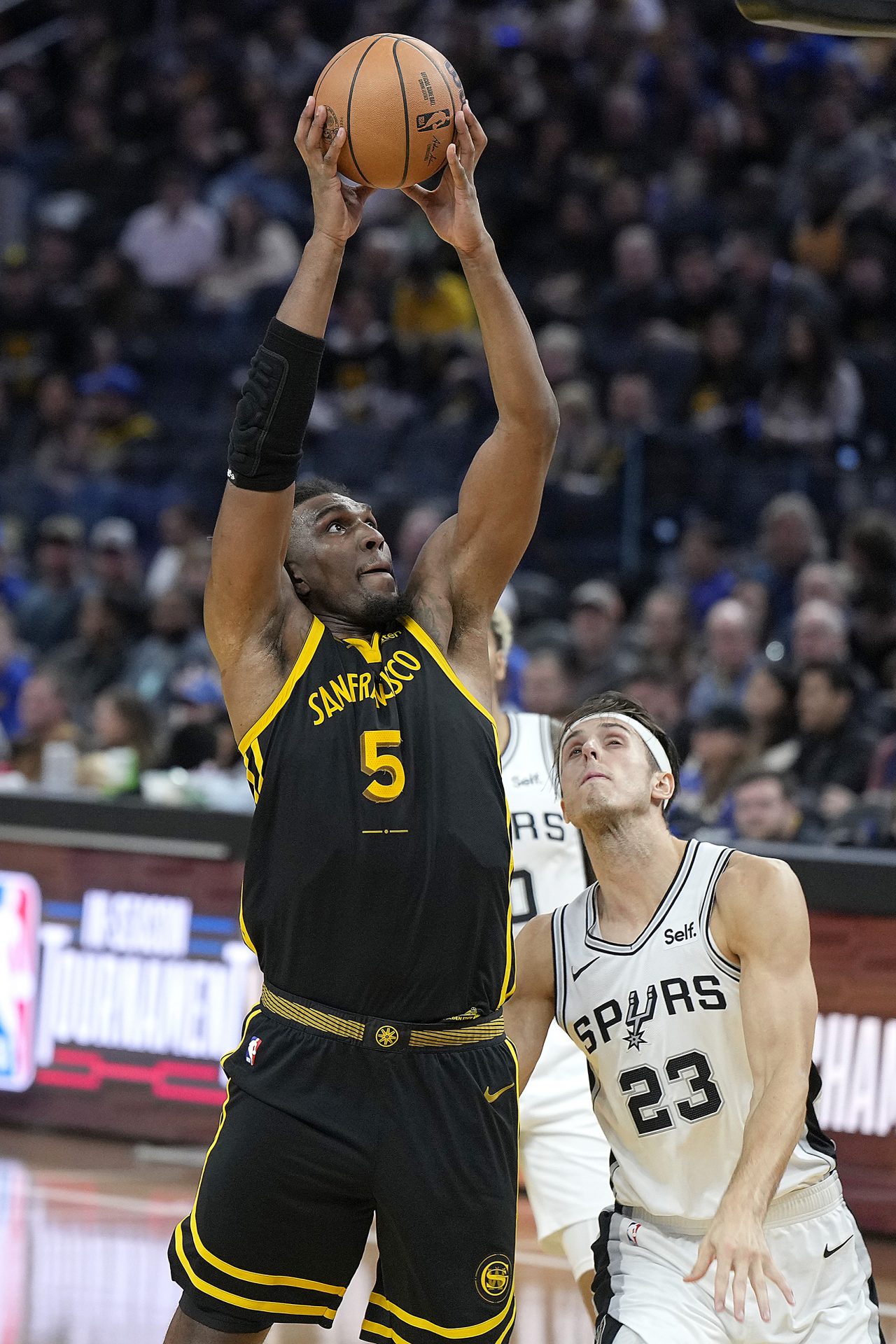 Kevon Looney, Golden State Warriors: $7 Million Annual Average