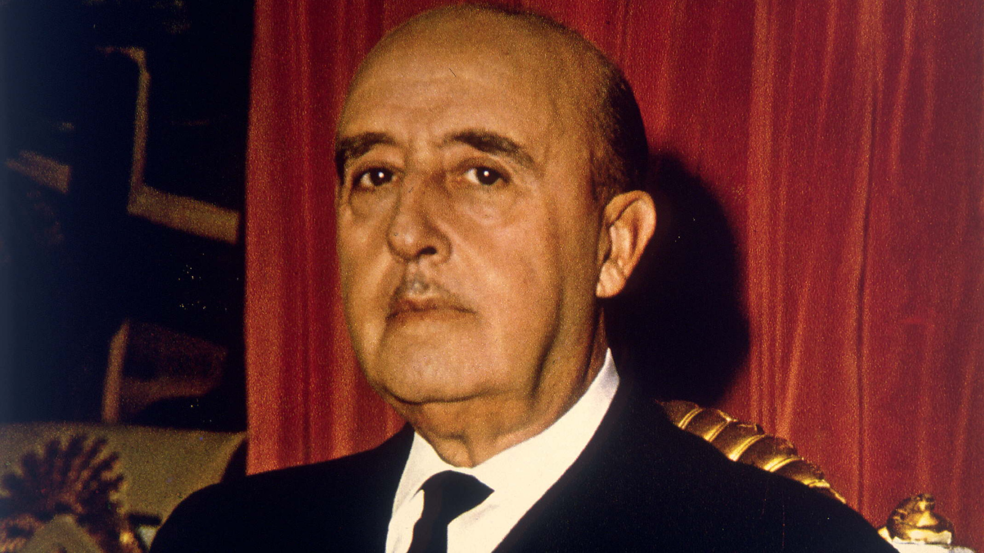 Dónde están enterrados Franco y estos otros dictadores y líderes controvertidos