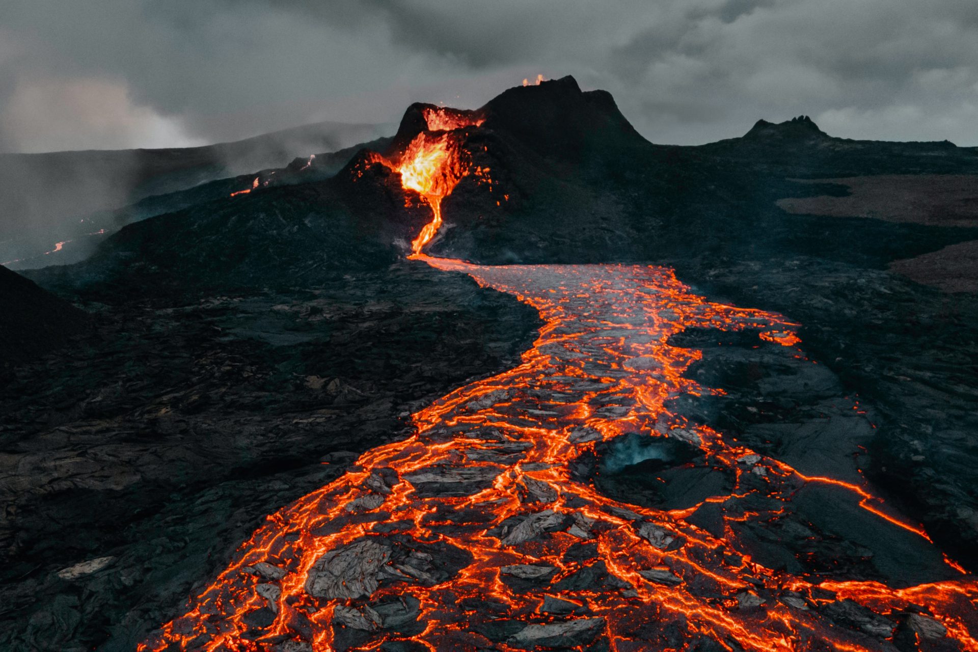 Des rivières de feu souterraines