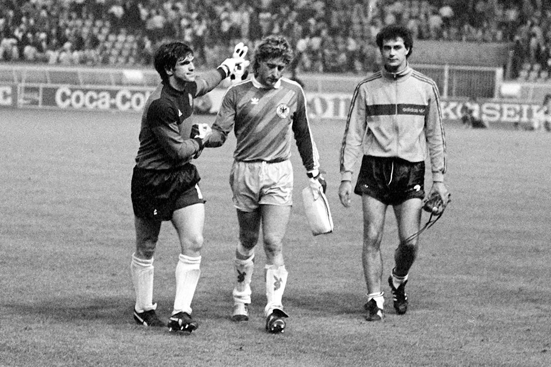 Harald Schumacher - West Germany vs France (1982)