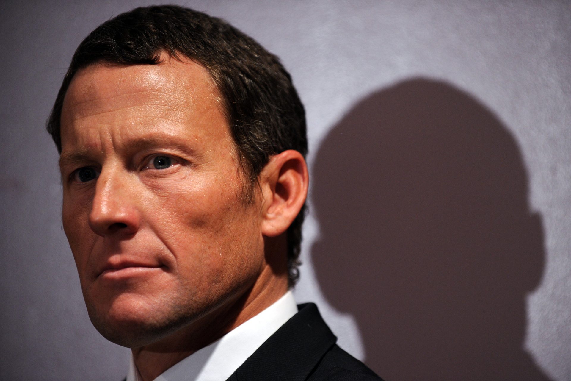 How disgraced cycling champ Lance Armstrong beat doping tests