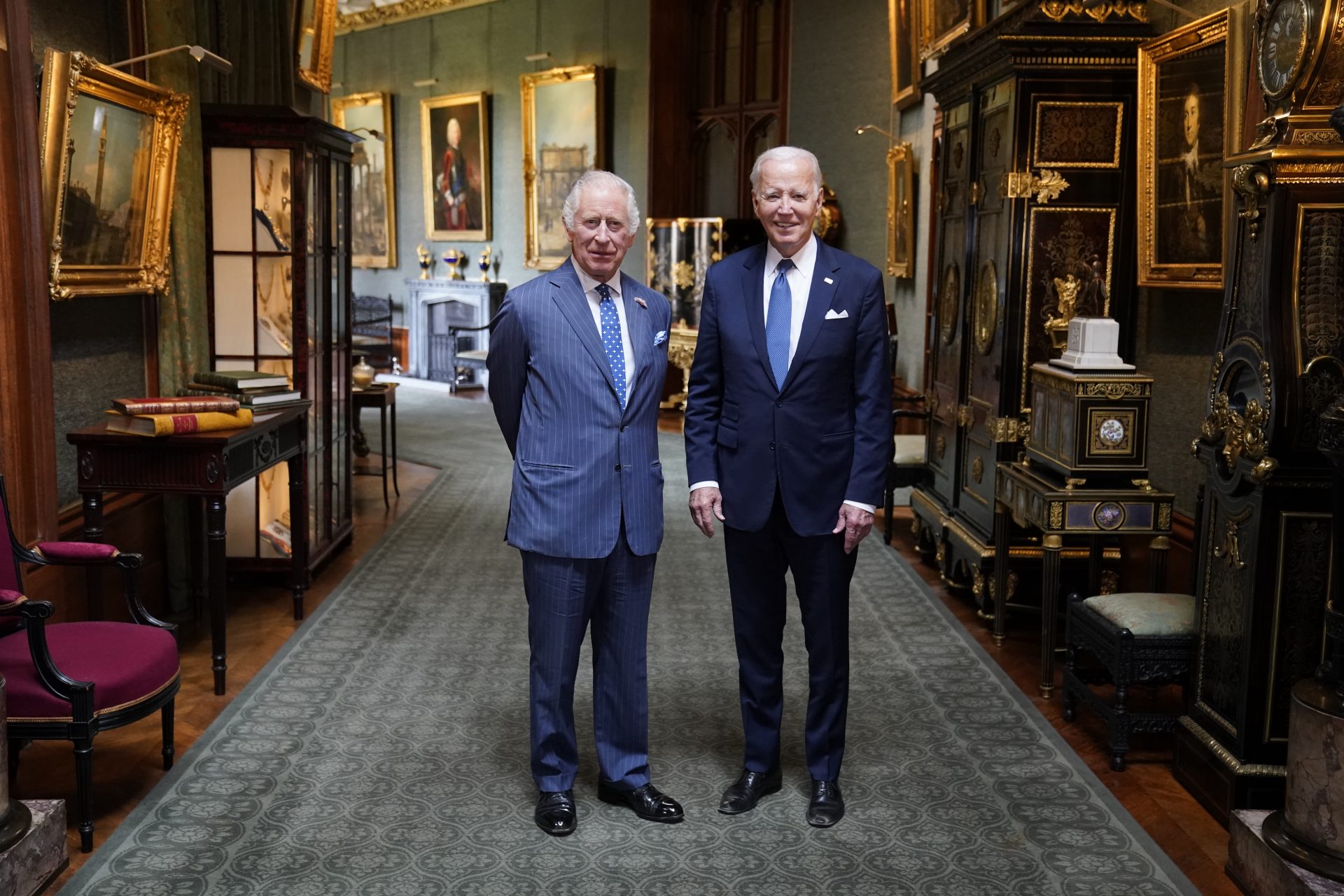 Le roi Charles accueille Joe Biden