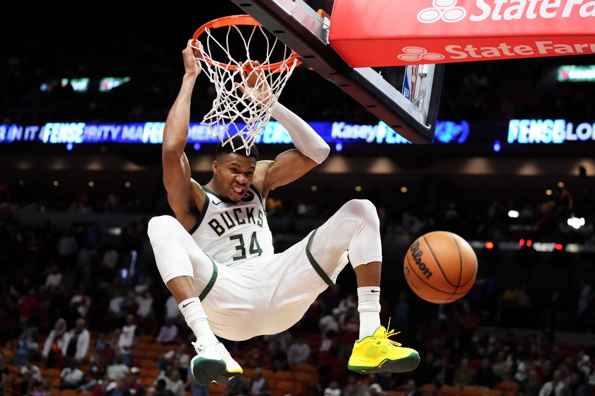 Giannis Antetokounmpo (Milwaukee Bucks) 