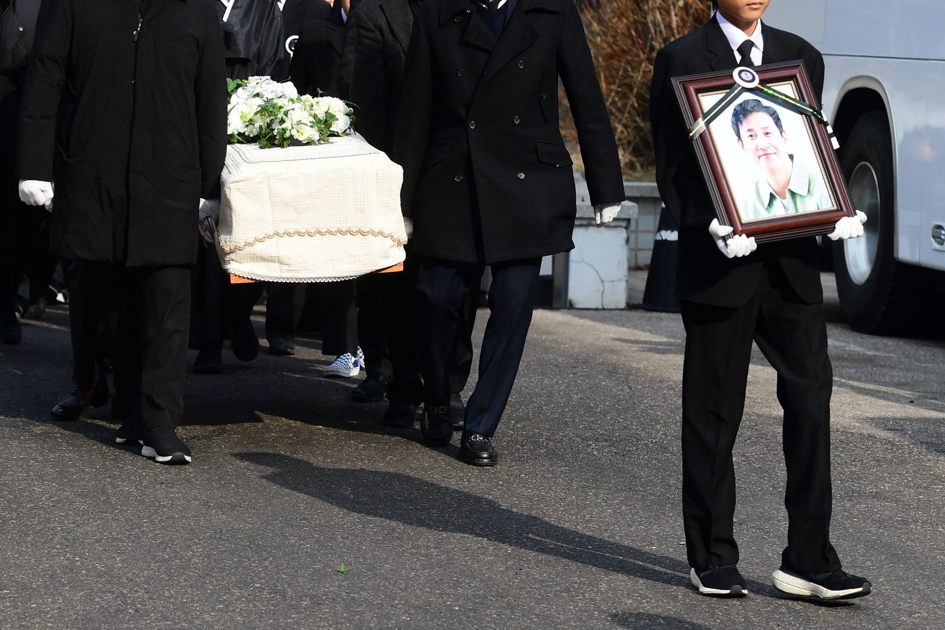 Indignación provocada por la muerte de Lee Sun-kyun
