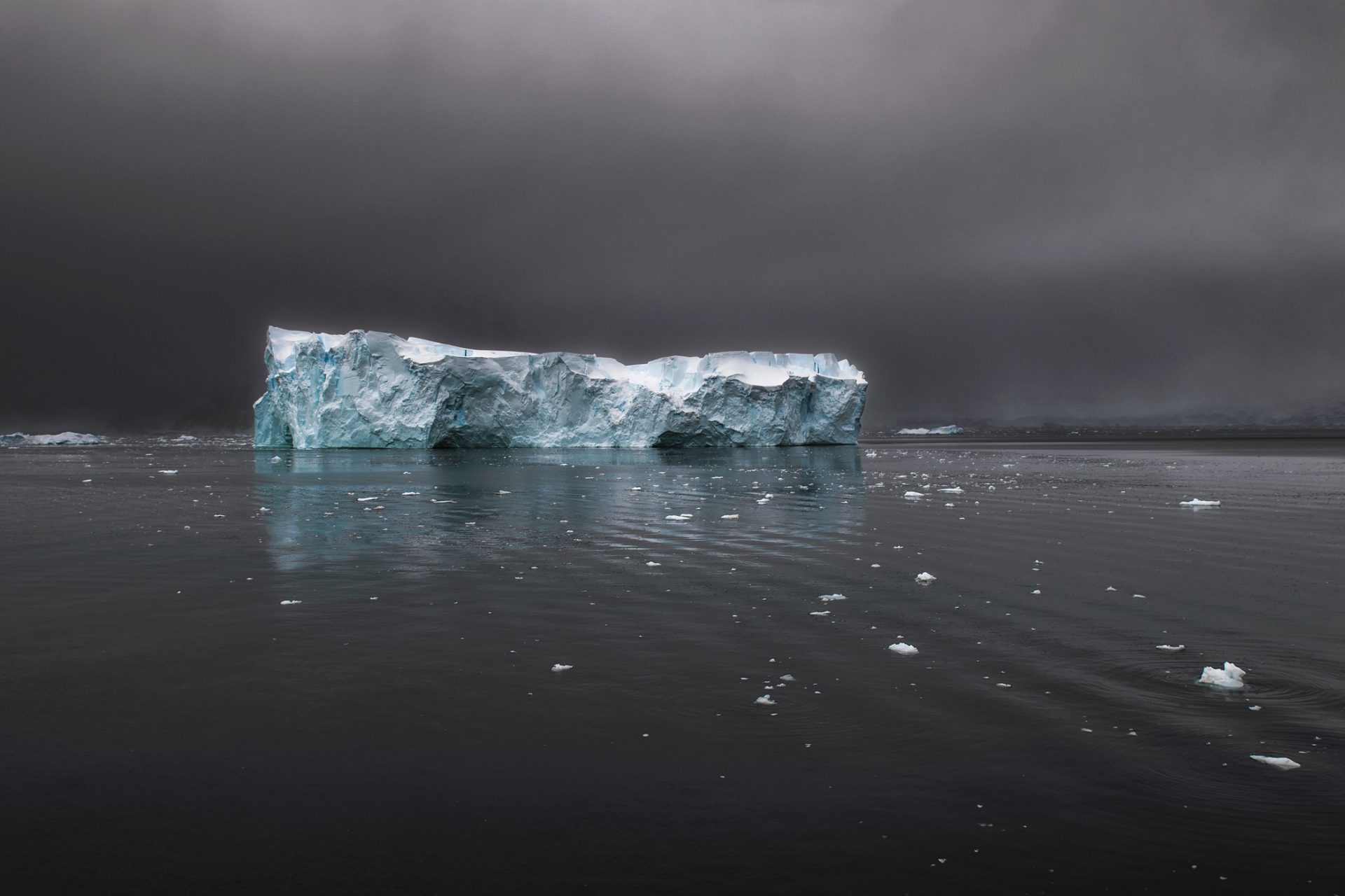 A really big iceberg is now wandering around in the ocean