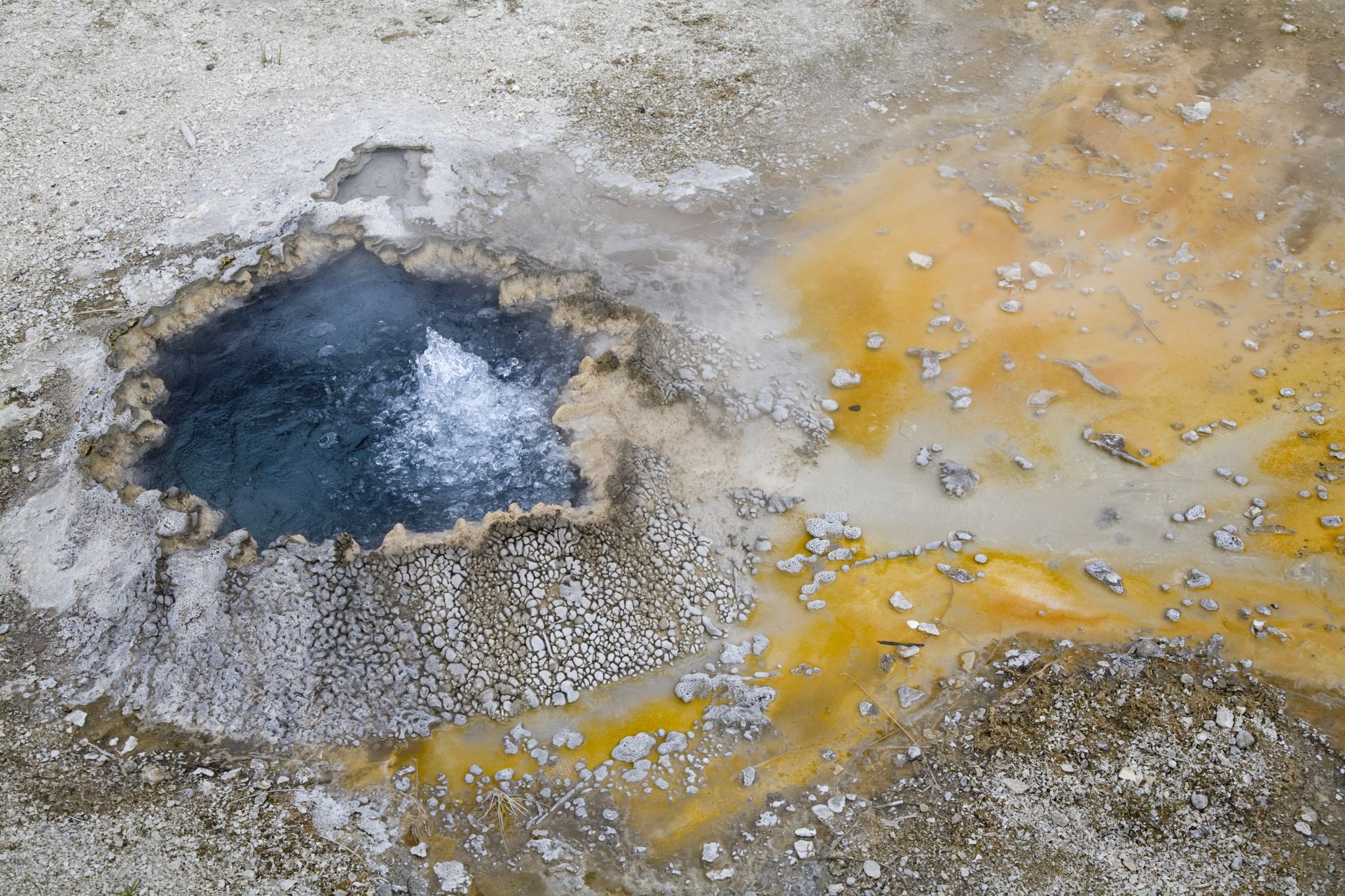 Yellowstone supervolcano eruption could trigger 'nuclear winter' and mass deaths