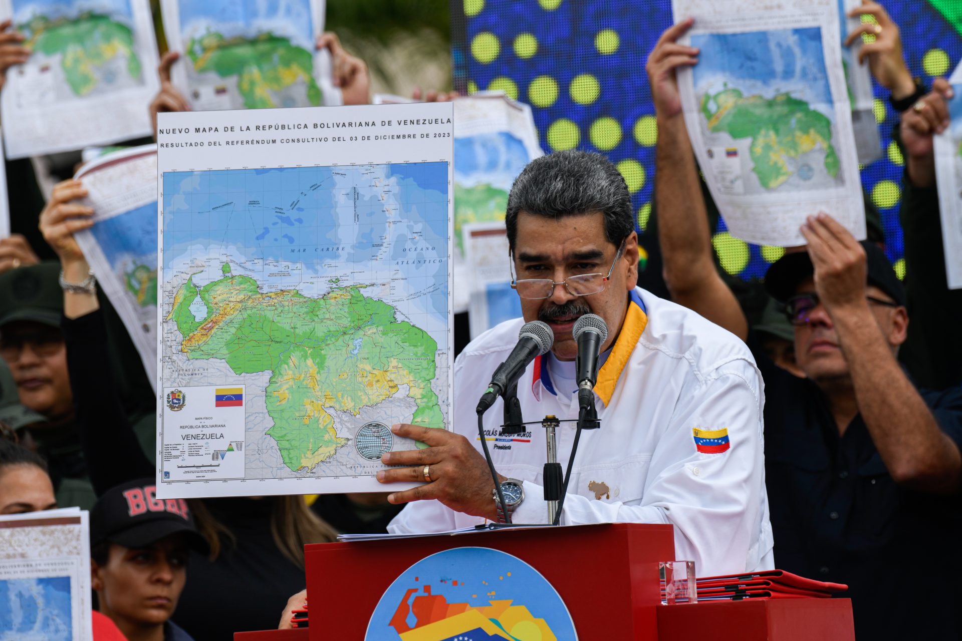 Maduro e o autoritarismo
