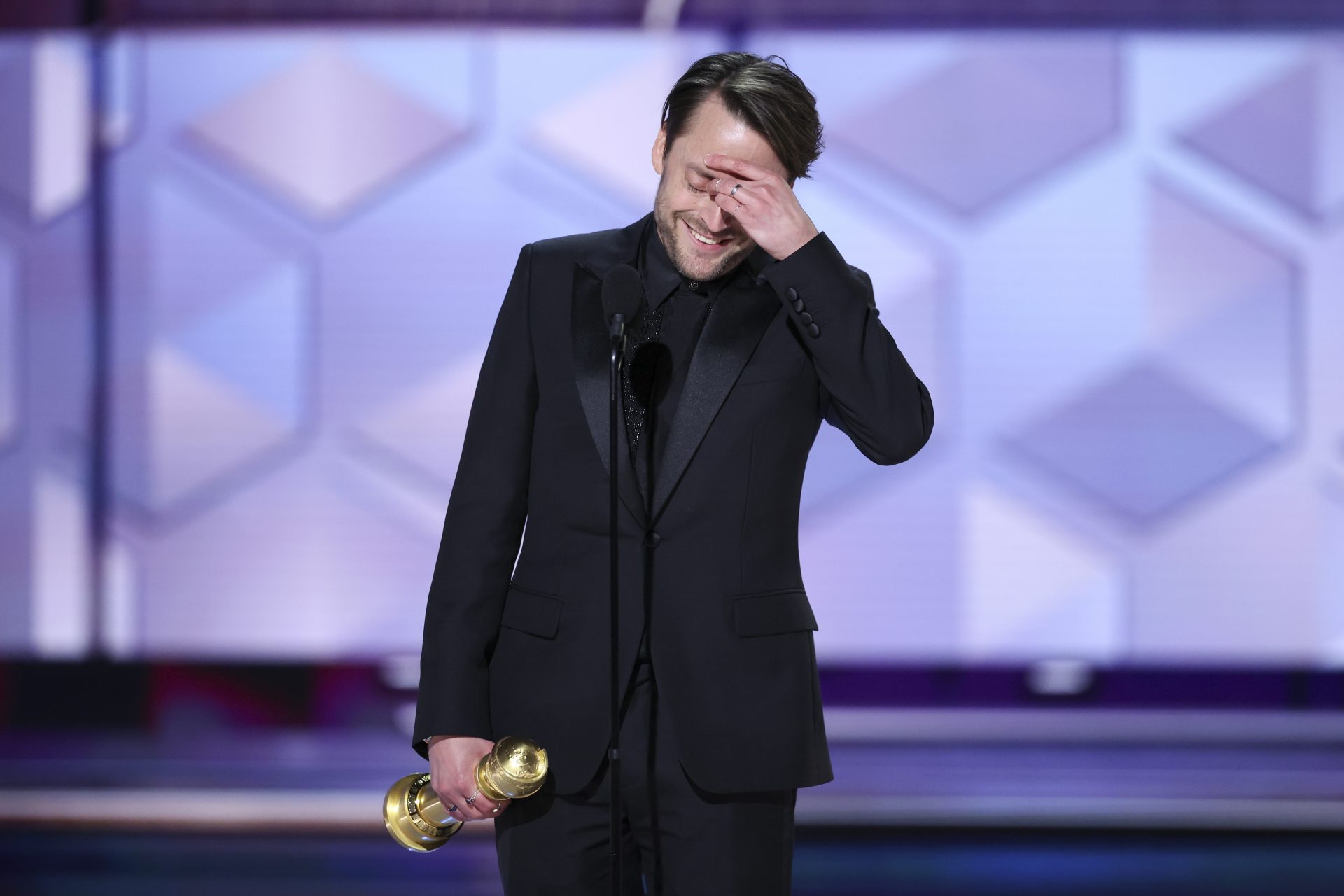 Golden Globes 2024 : baisers, plaisanteries et autres anecdotes de la cérémonie