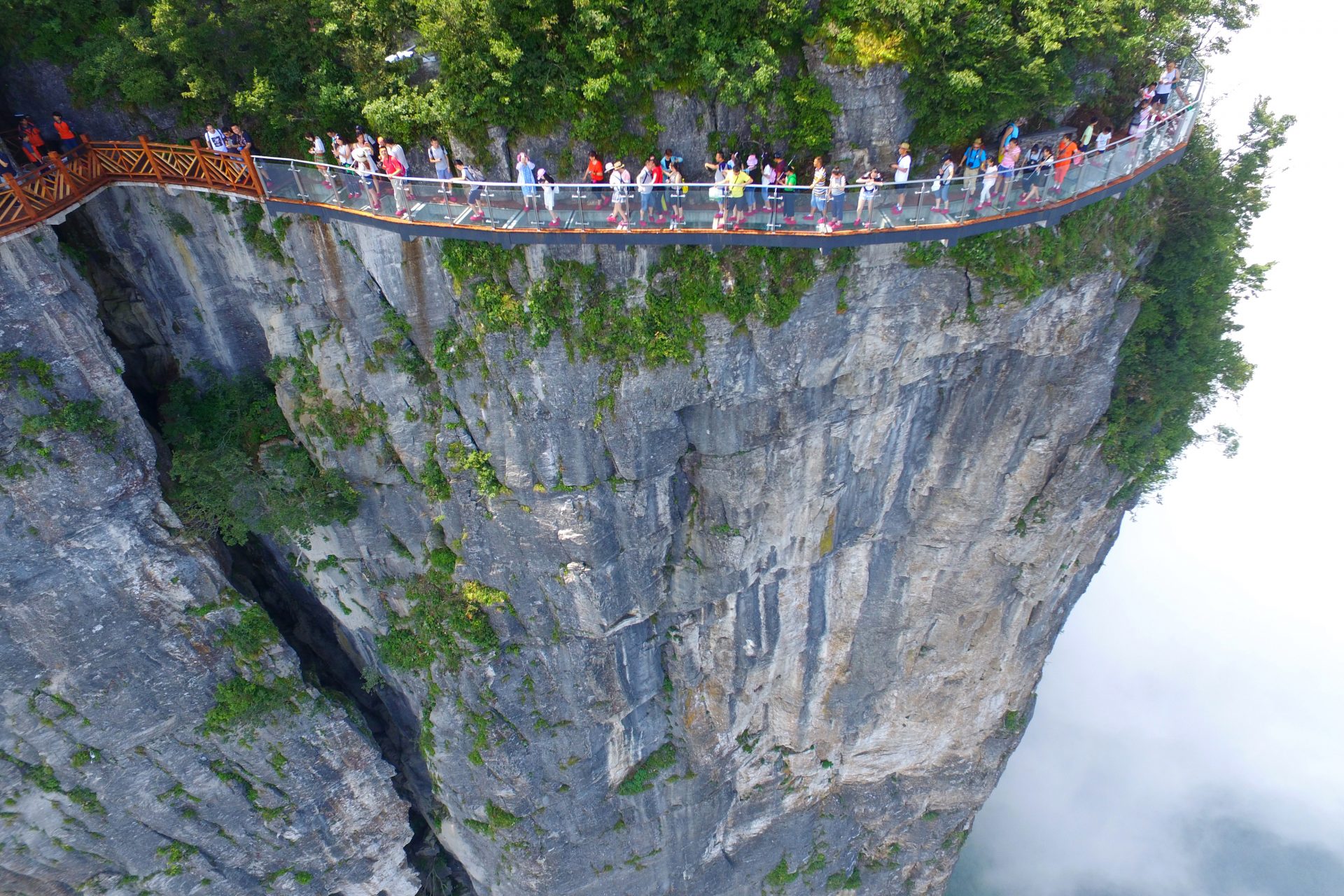 Passarela de vidro da Montanha Tianmen (Zhangjiajie, Hunan)