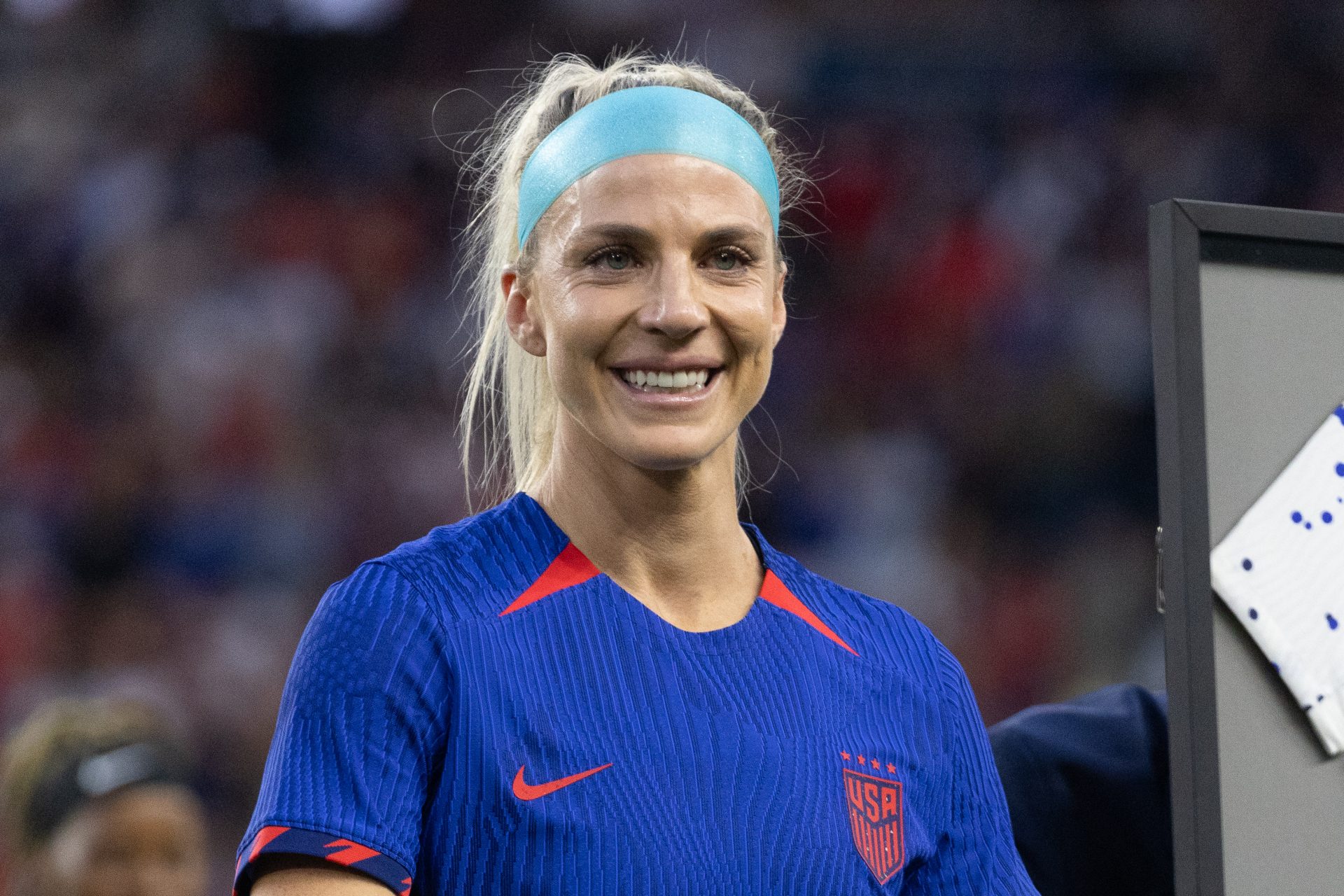 5. Julie Ertz - 419.312 euro