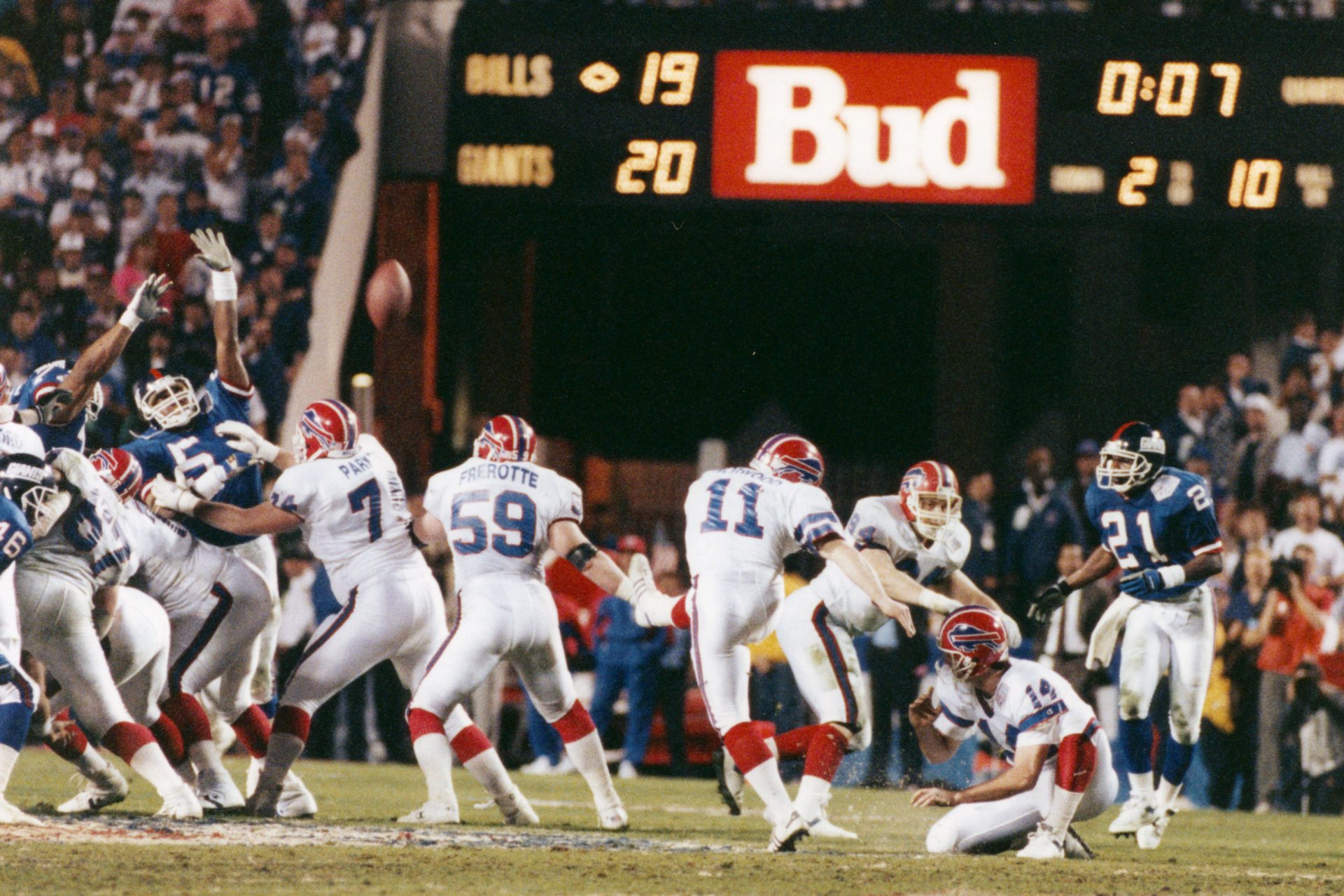 13. 1991: Super Bowl XXV New York Giants beat Buffalo Bills 20-19