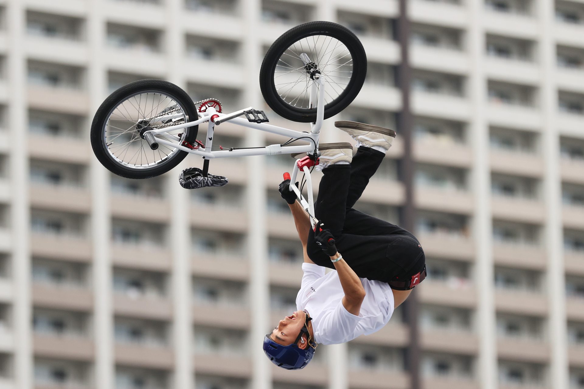 BMXの中村輪夢選手、パリ五輪でリベンジを狙う