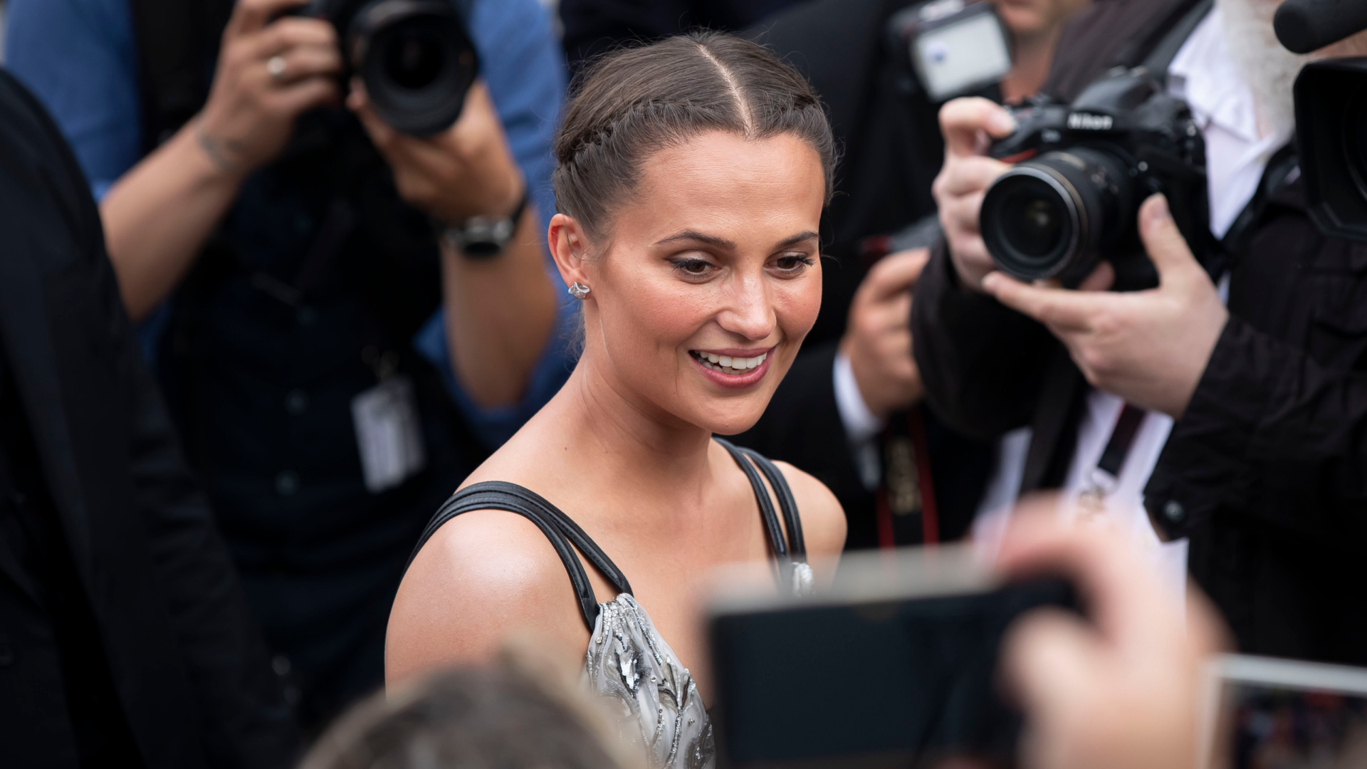 What happened to Oscar-winning actress Alicia Vikander?