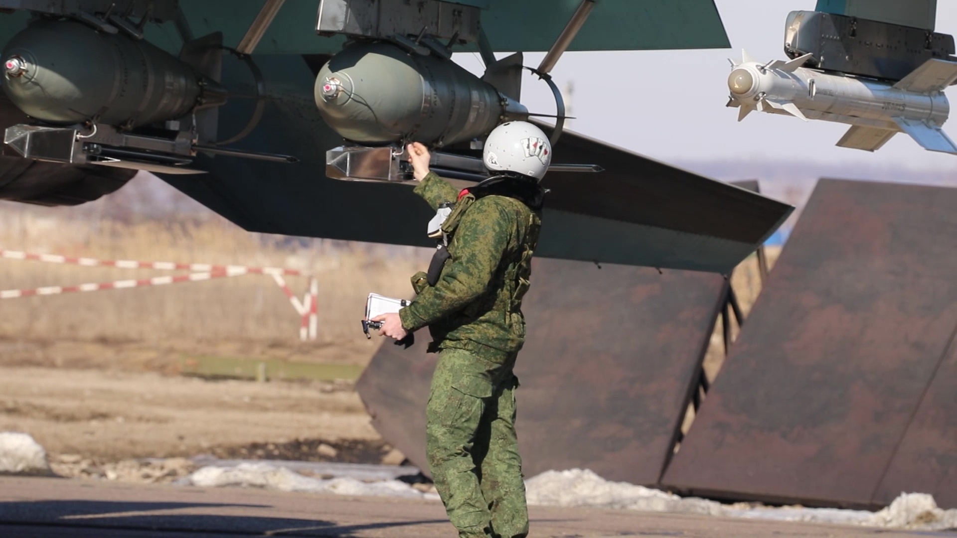 Esta es la nueva bomba deslizante de Rusia, la FAB-1500 
