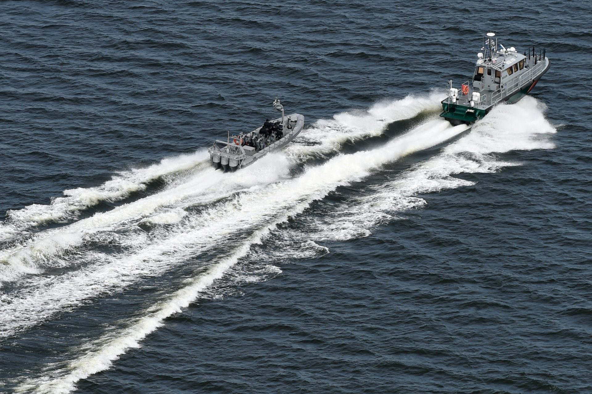 Des bateaux de guerre livrés par la Finlande