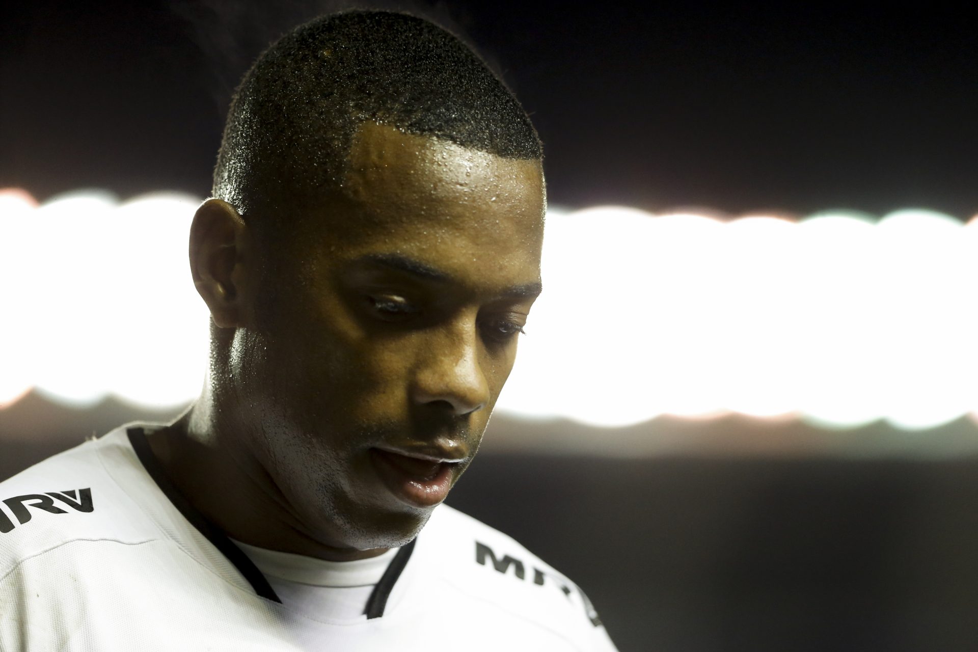 Robinho habla de racismo