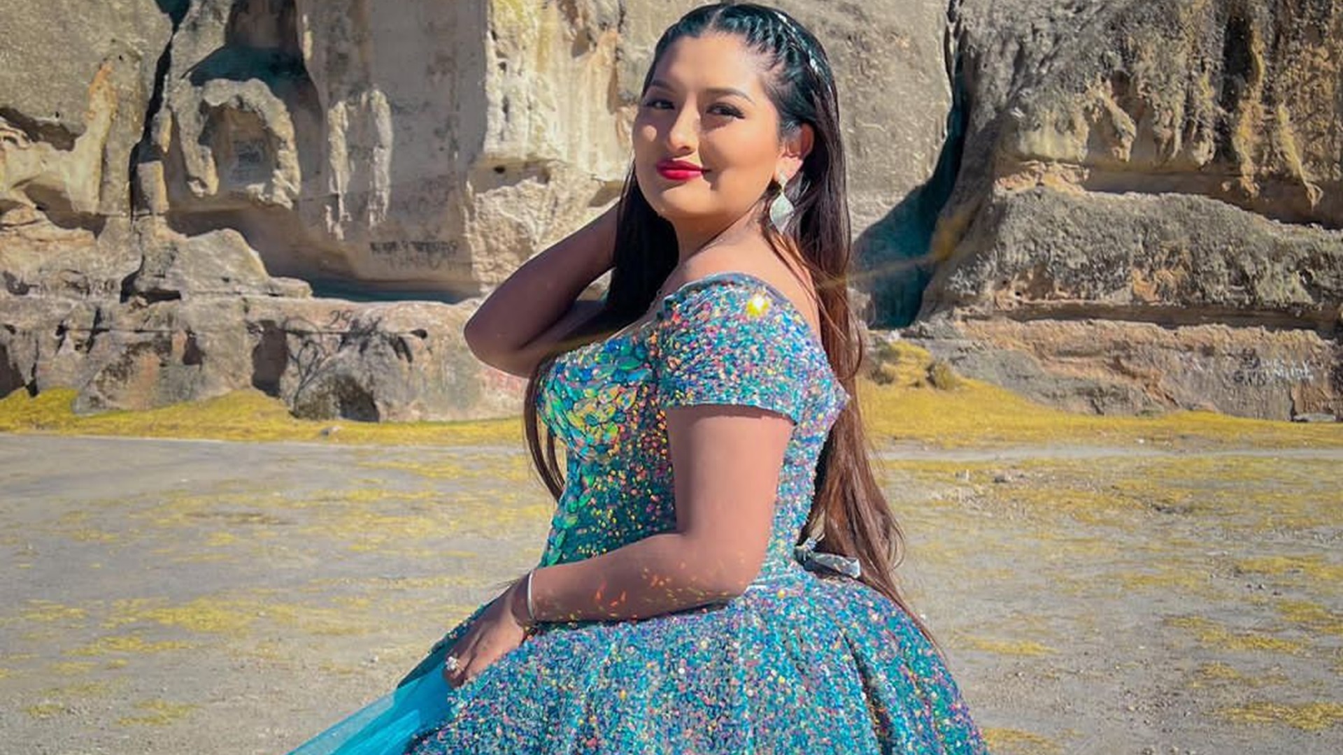 Cantante peruana muere a los 23 años tras realizarse una liposucción