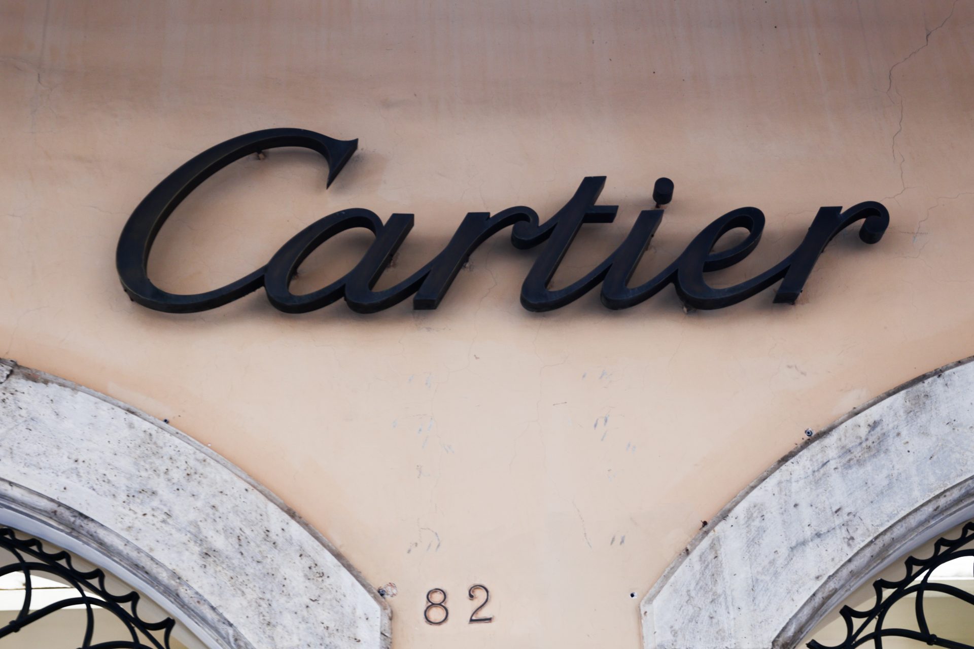 Cartier se negaba a entregarle los pendientes 