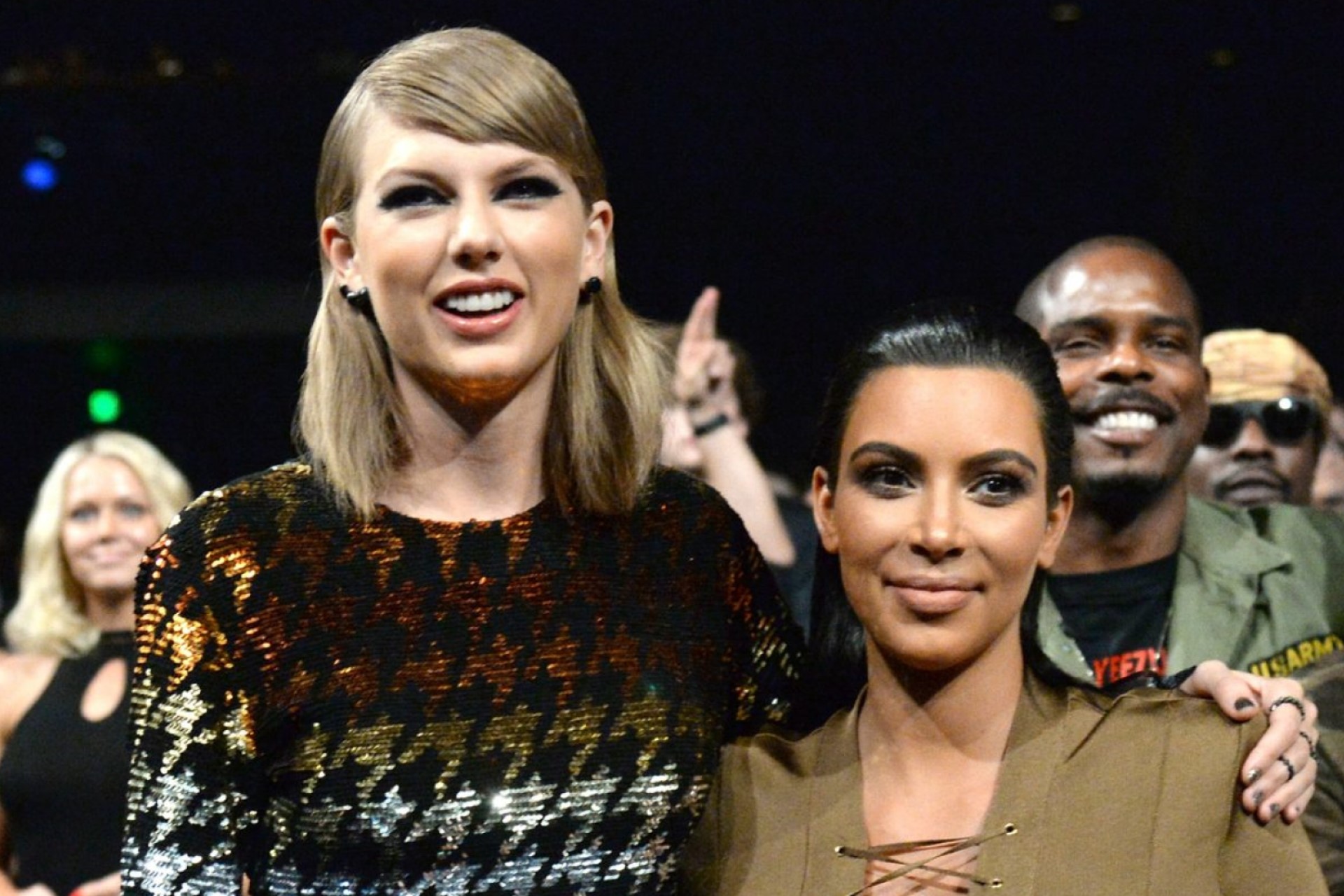 Kim Kardashian vs Taylor Swift : quelle est l'origine de leur dispute ?