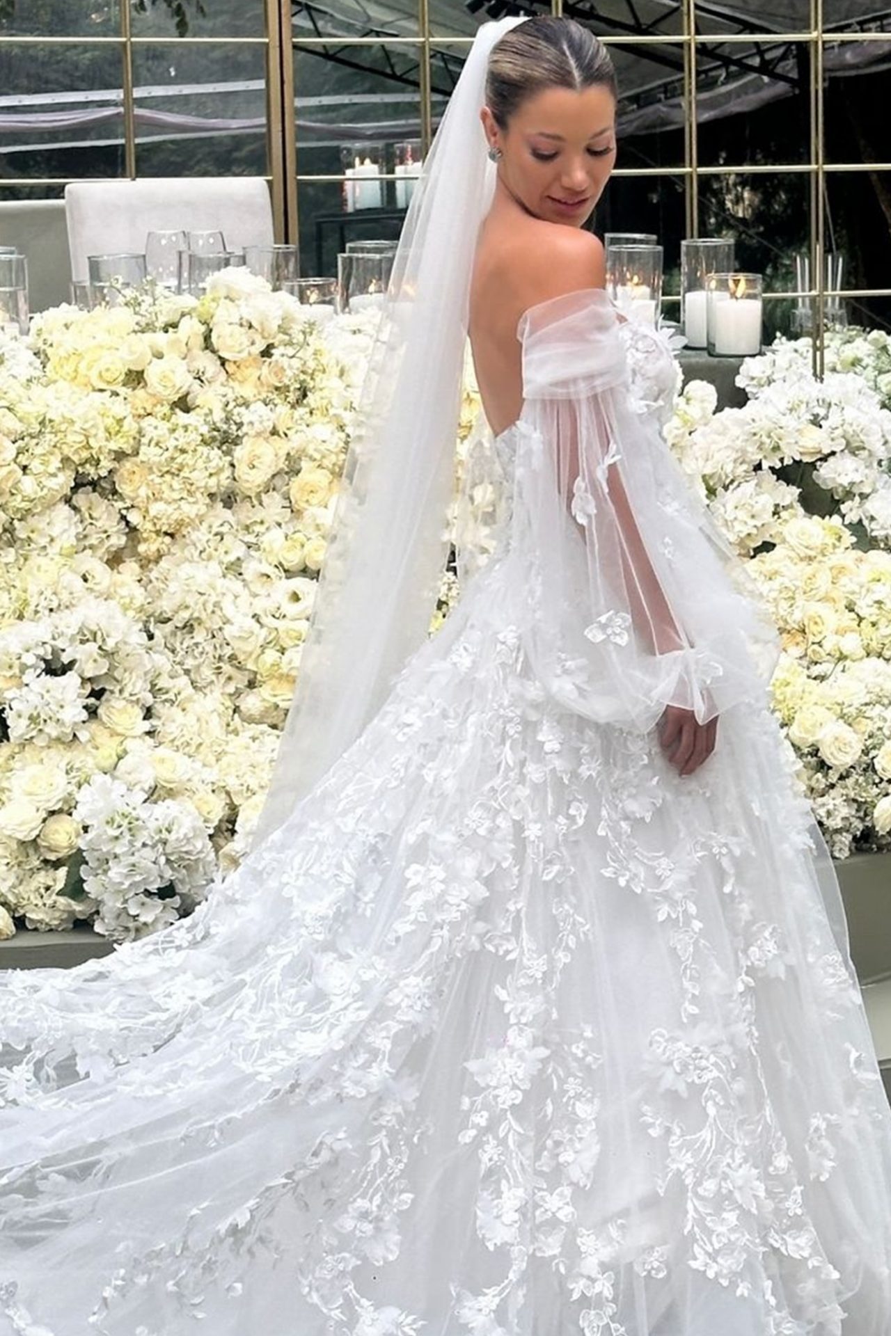 Isa y su vestido de novia 