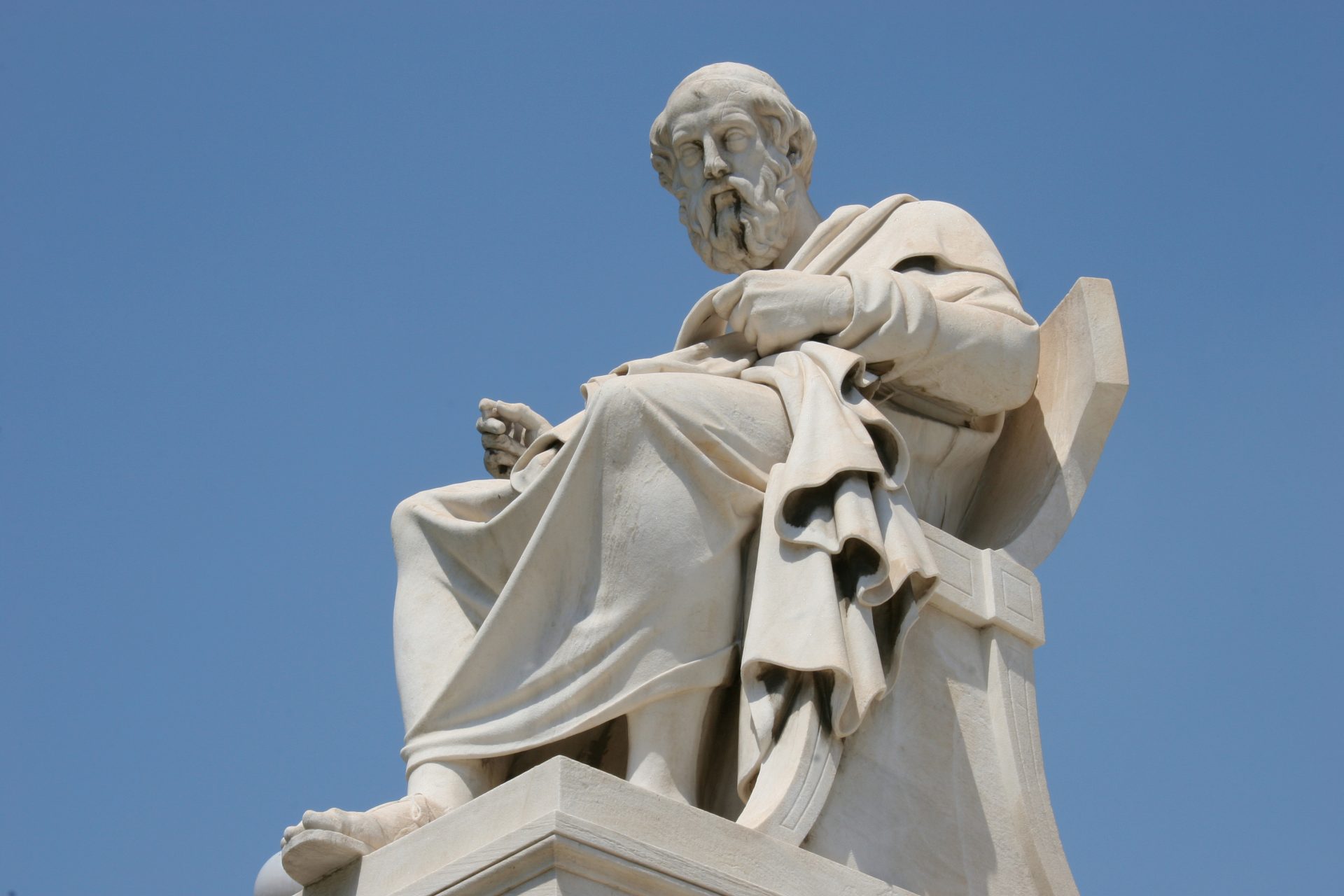 Aristóteles en el origen