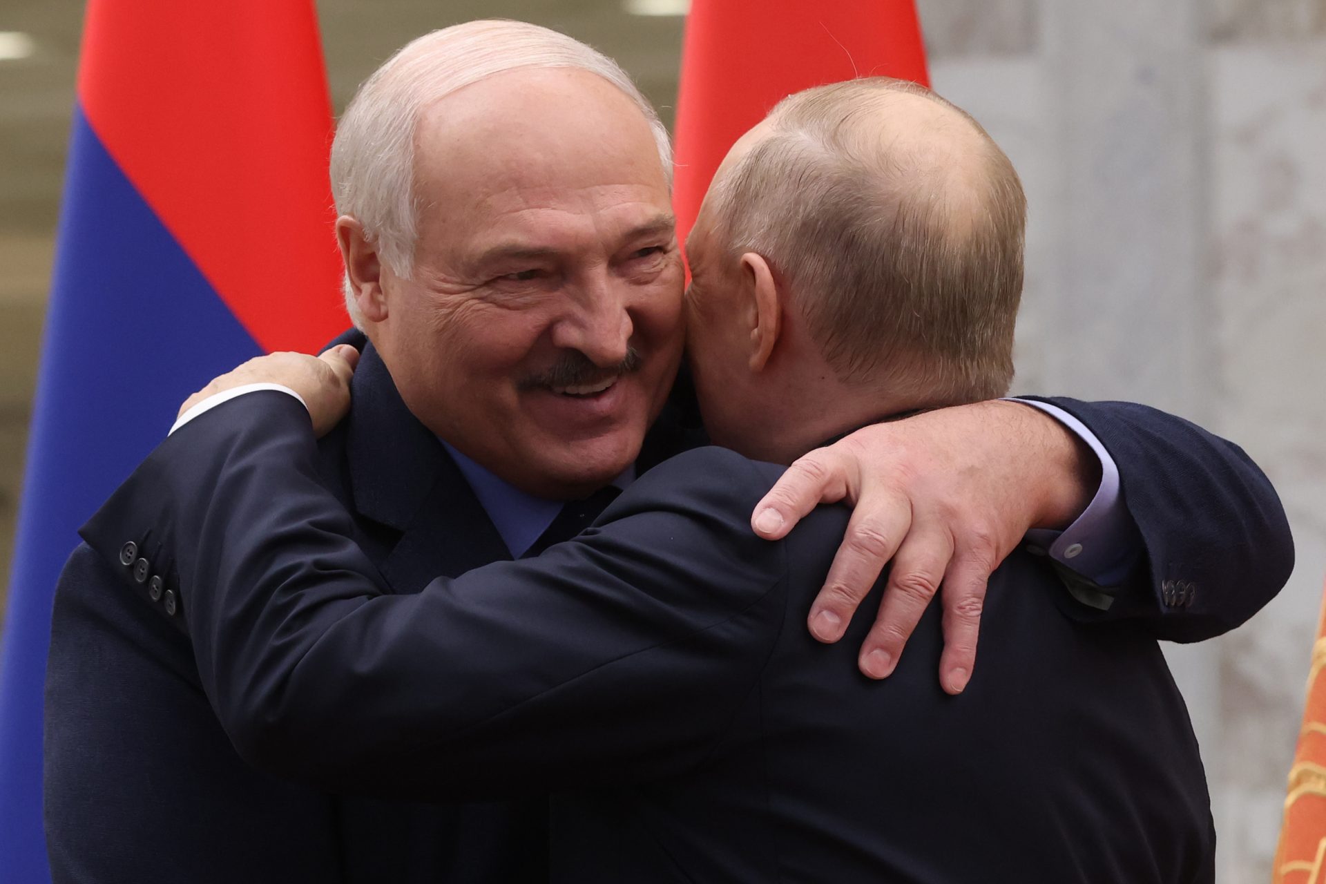 Las afirmaciones de paz de Lukashenko