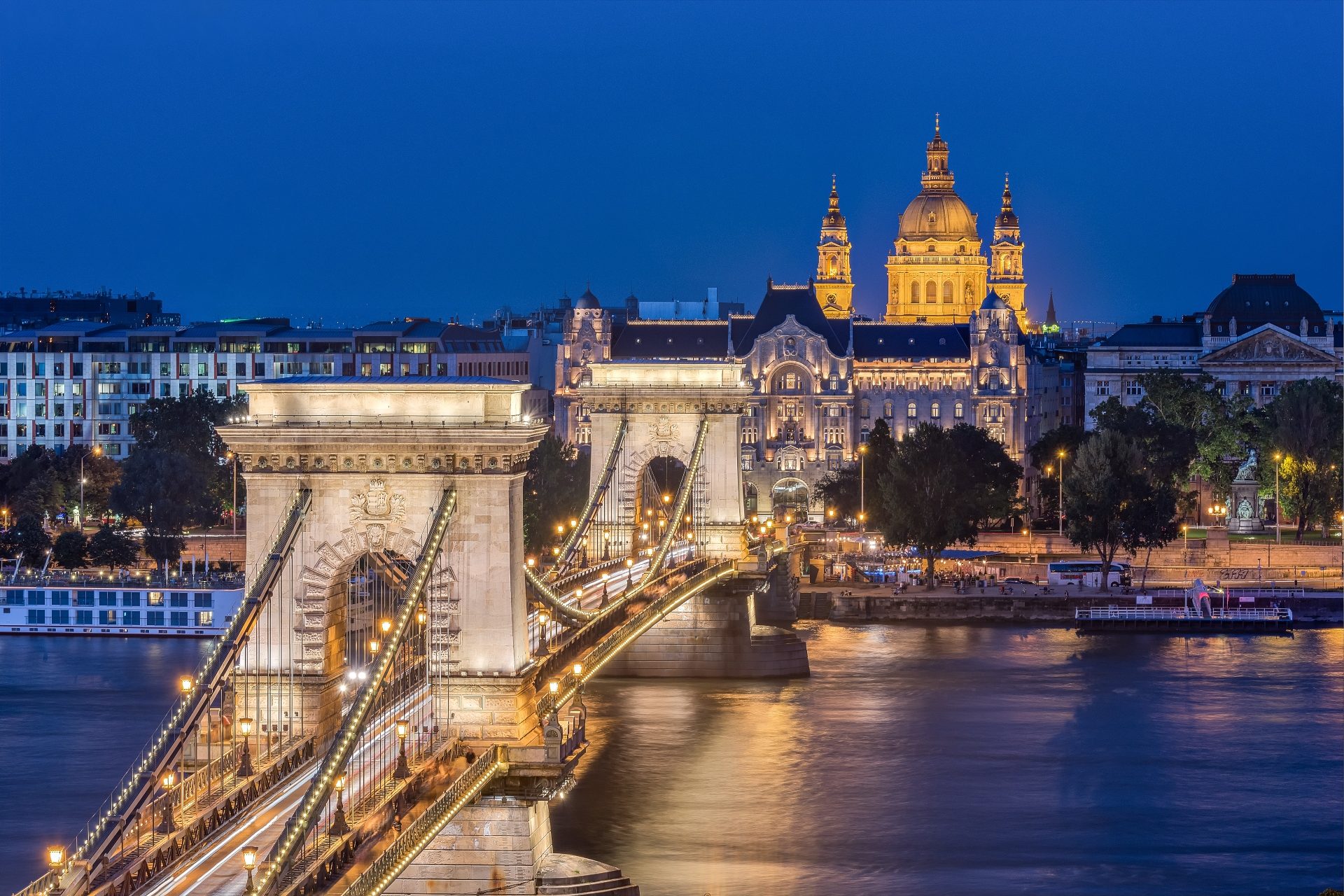 Puente de las Cadenas - Budapest, Hungría