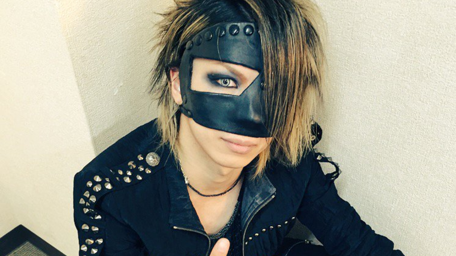 The sudden death of Reita from Japanese rock band The GazettE