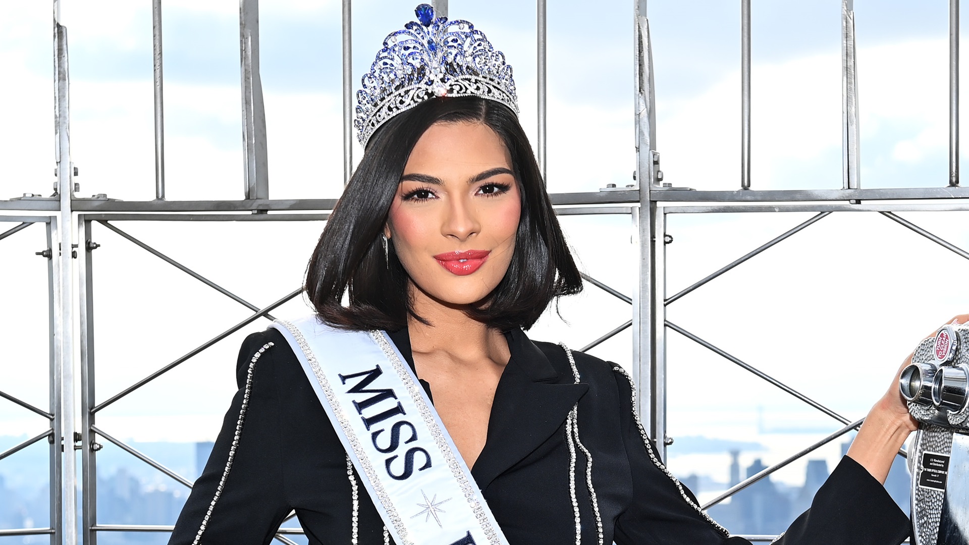 Exilian a Sheynnis Palacios, Miss Universo 2023, de Nicaragua