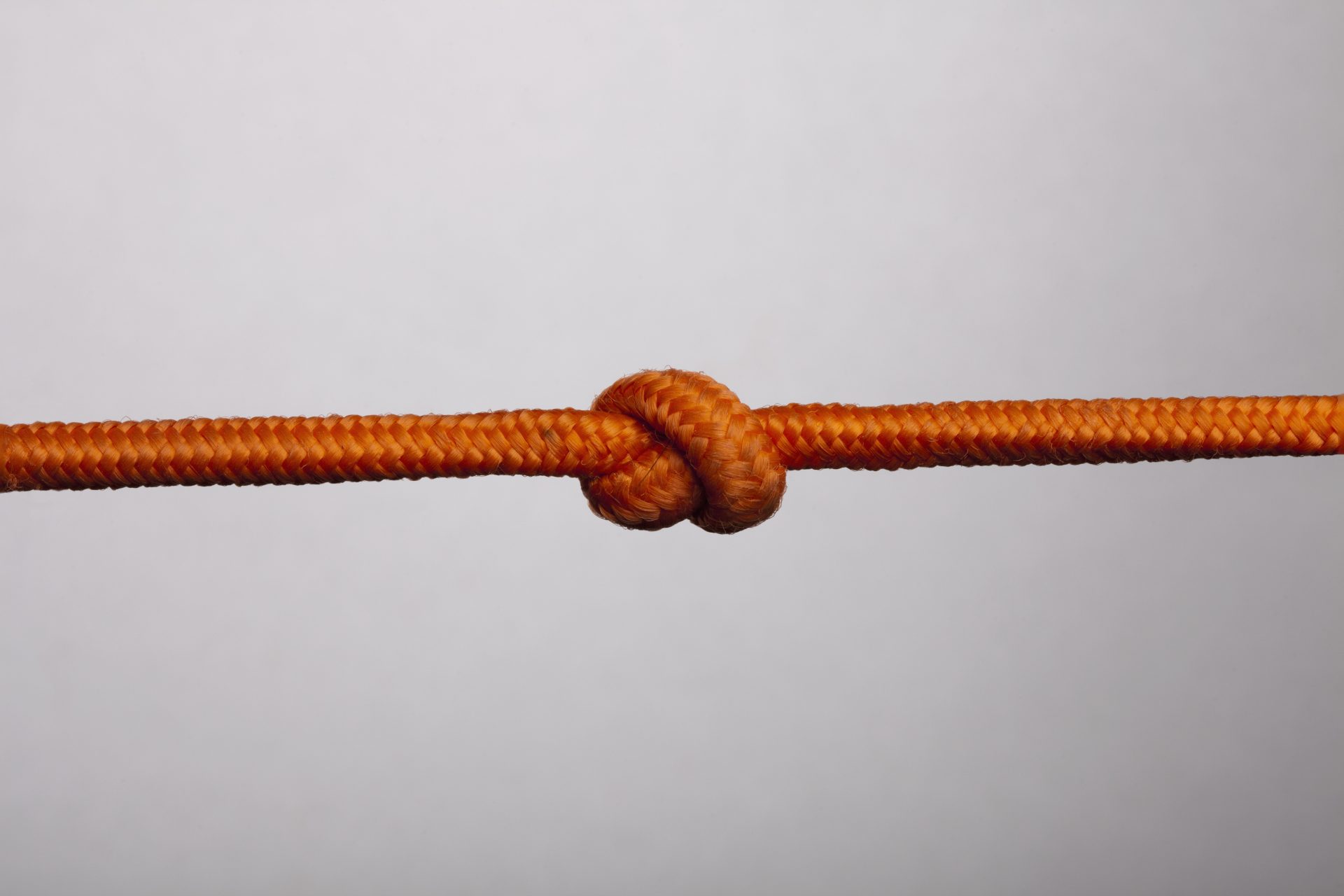 Las cuerdas de color naranja